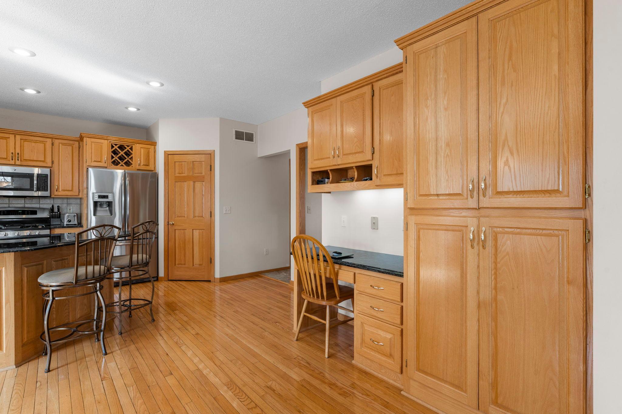 main property photo 20