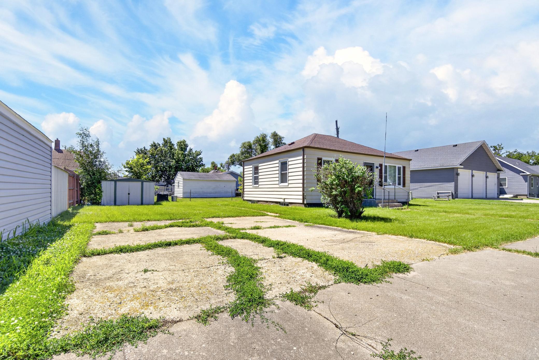 main property photo 21