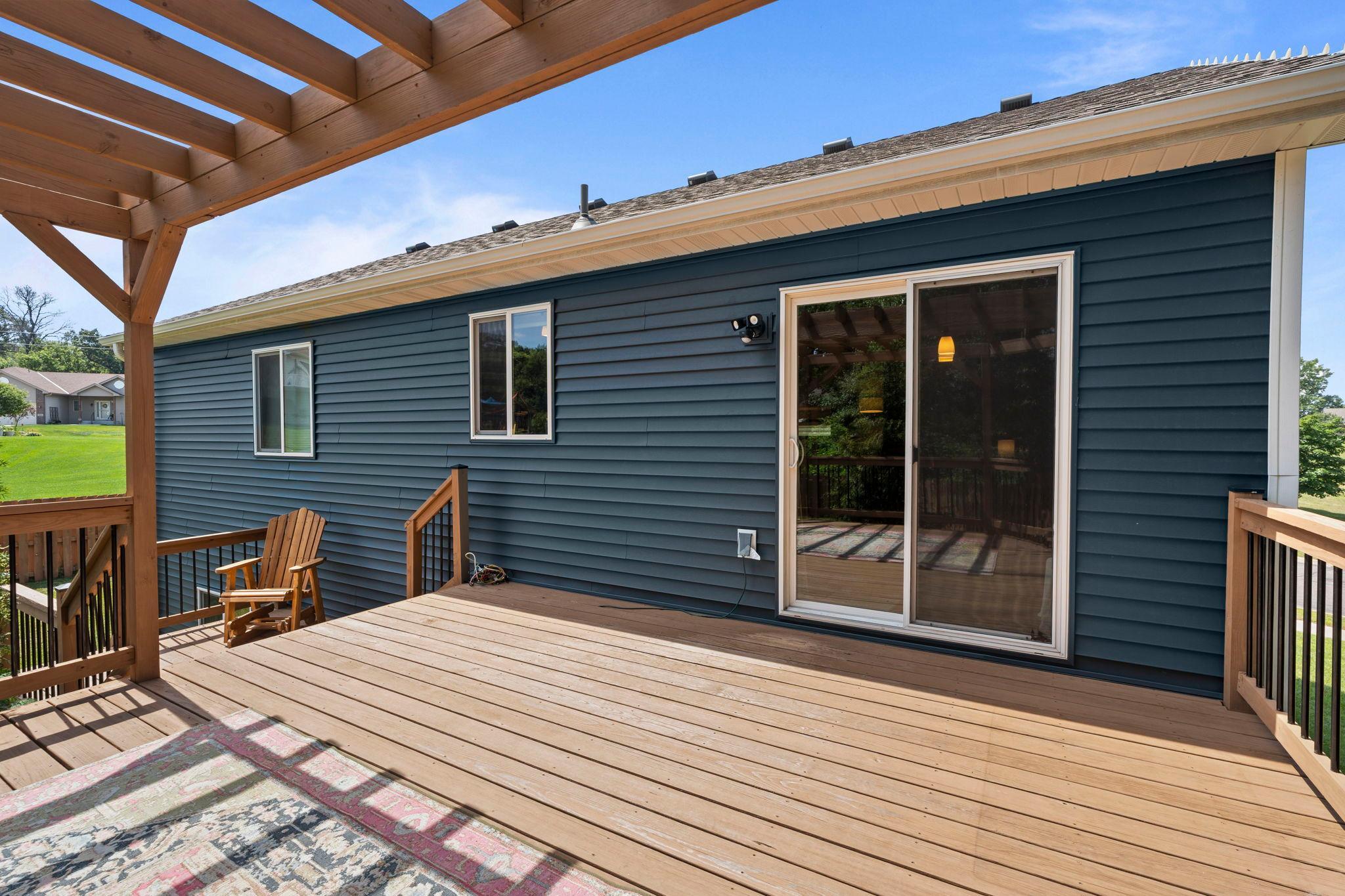 main property photo 18