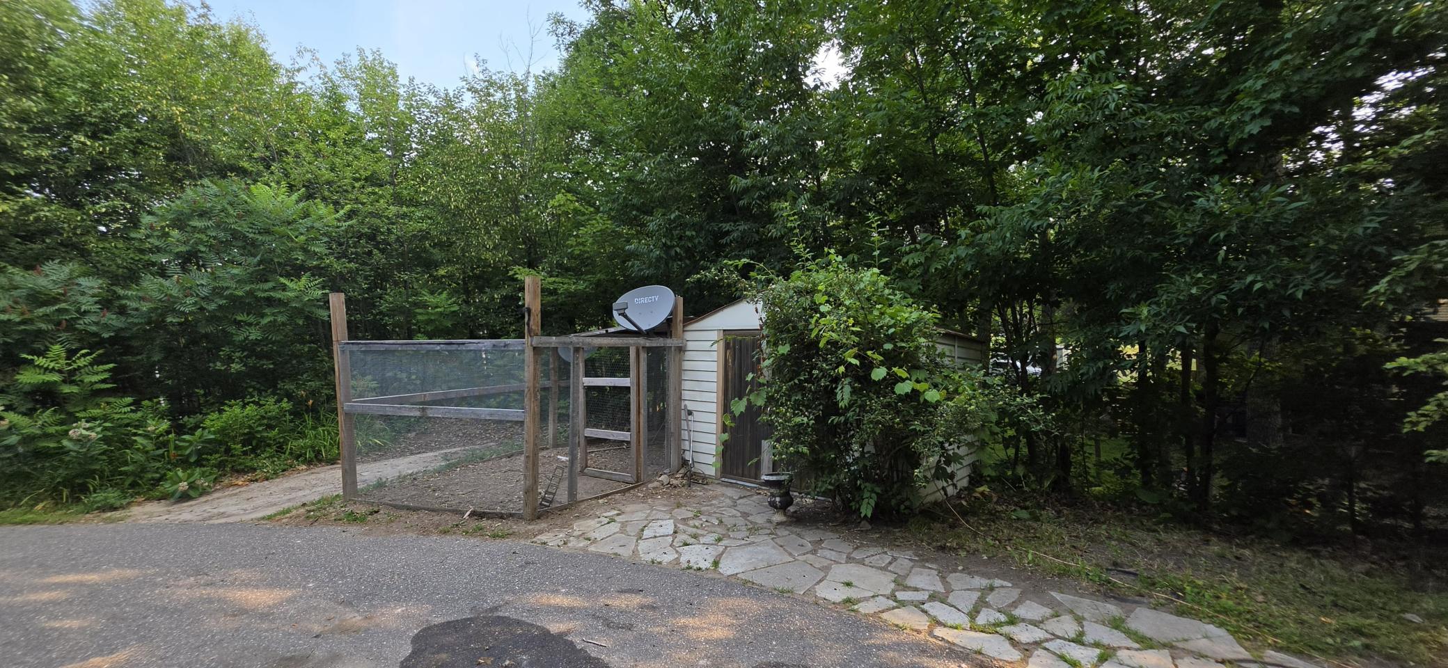 main property photo 24