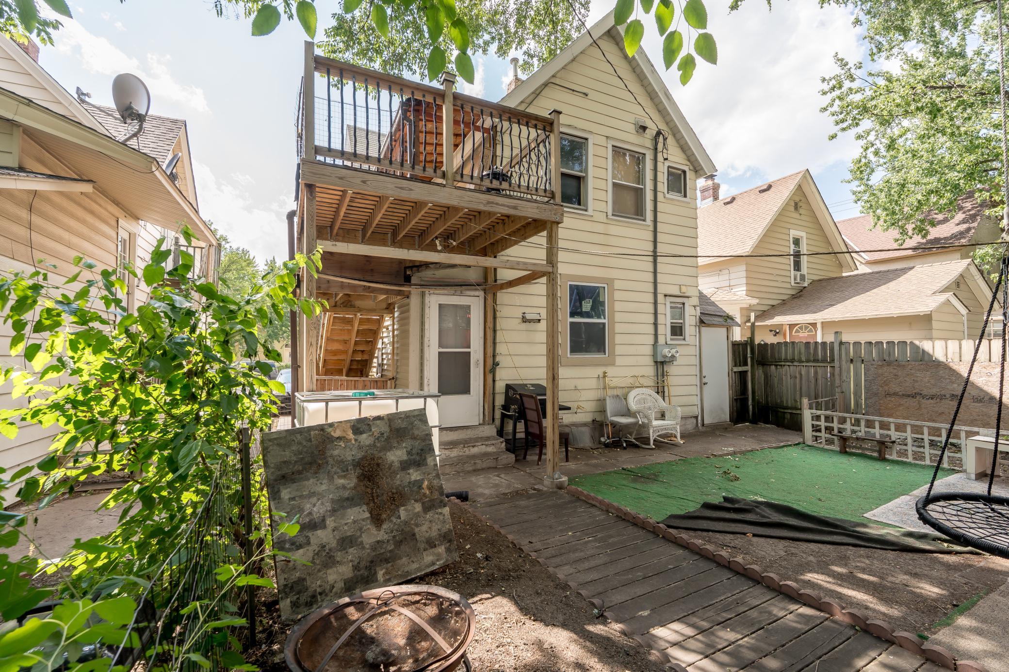 main property photo 15