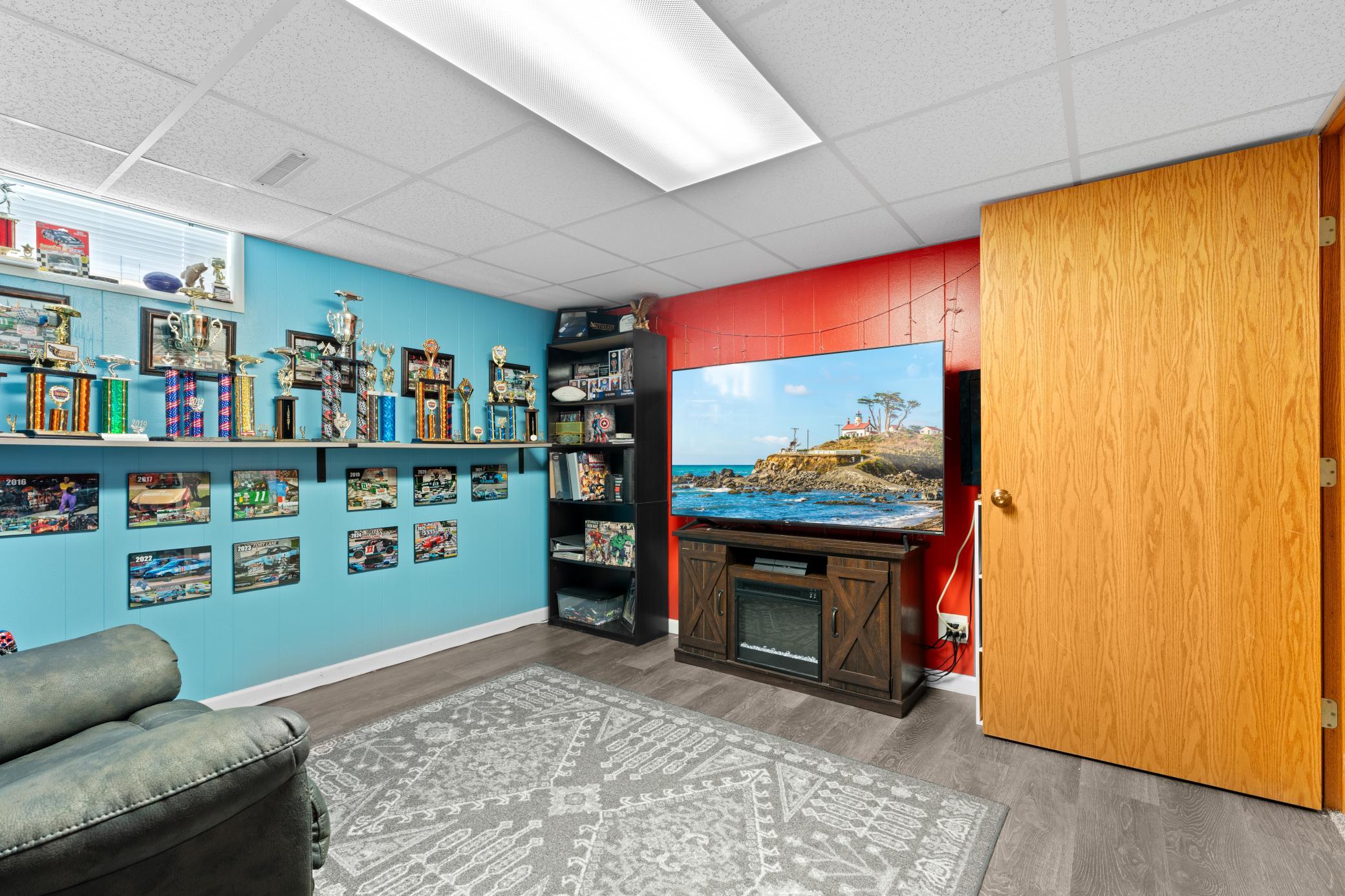 main property photo 21