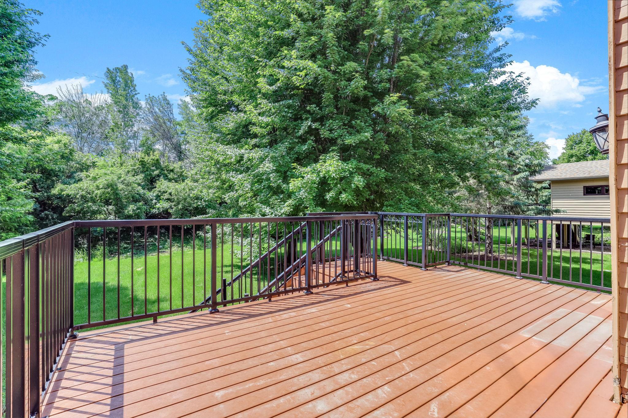 main property photo 34