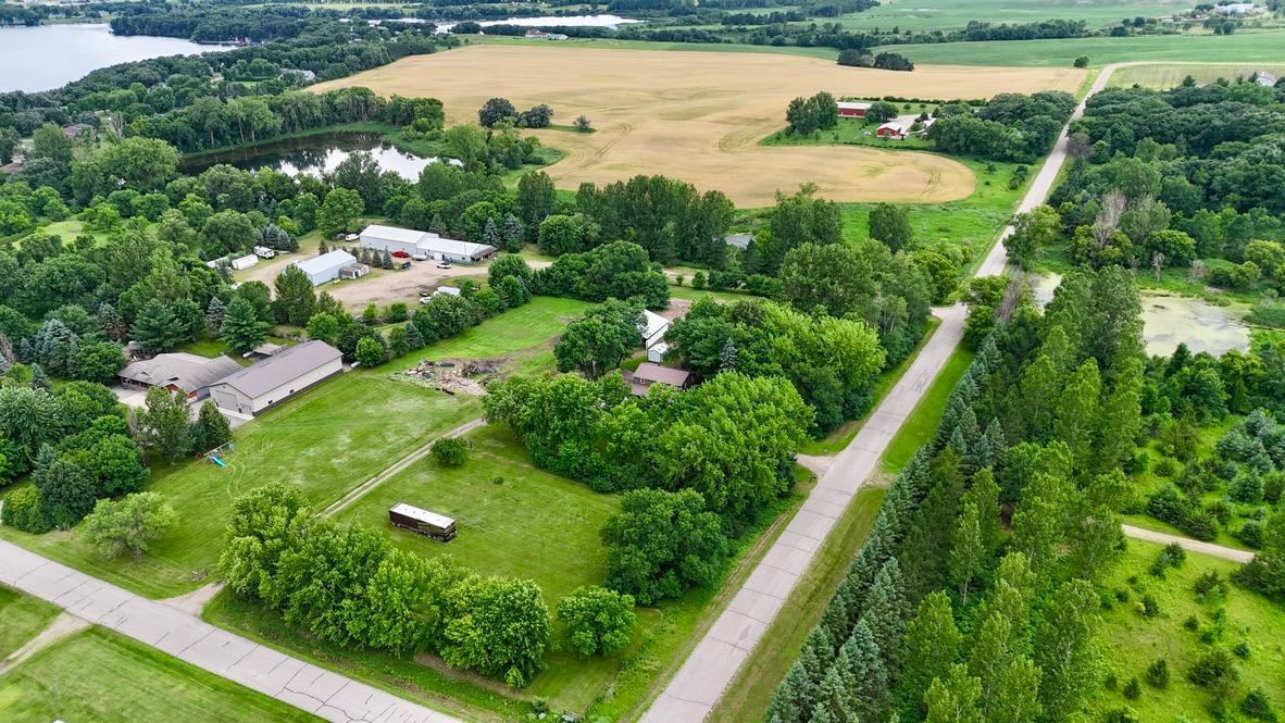 main property photo 95
