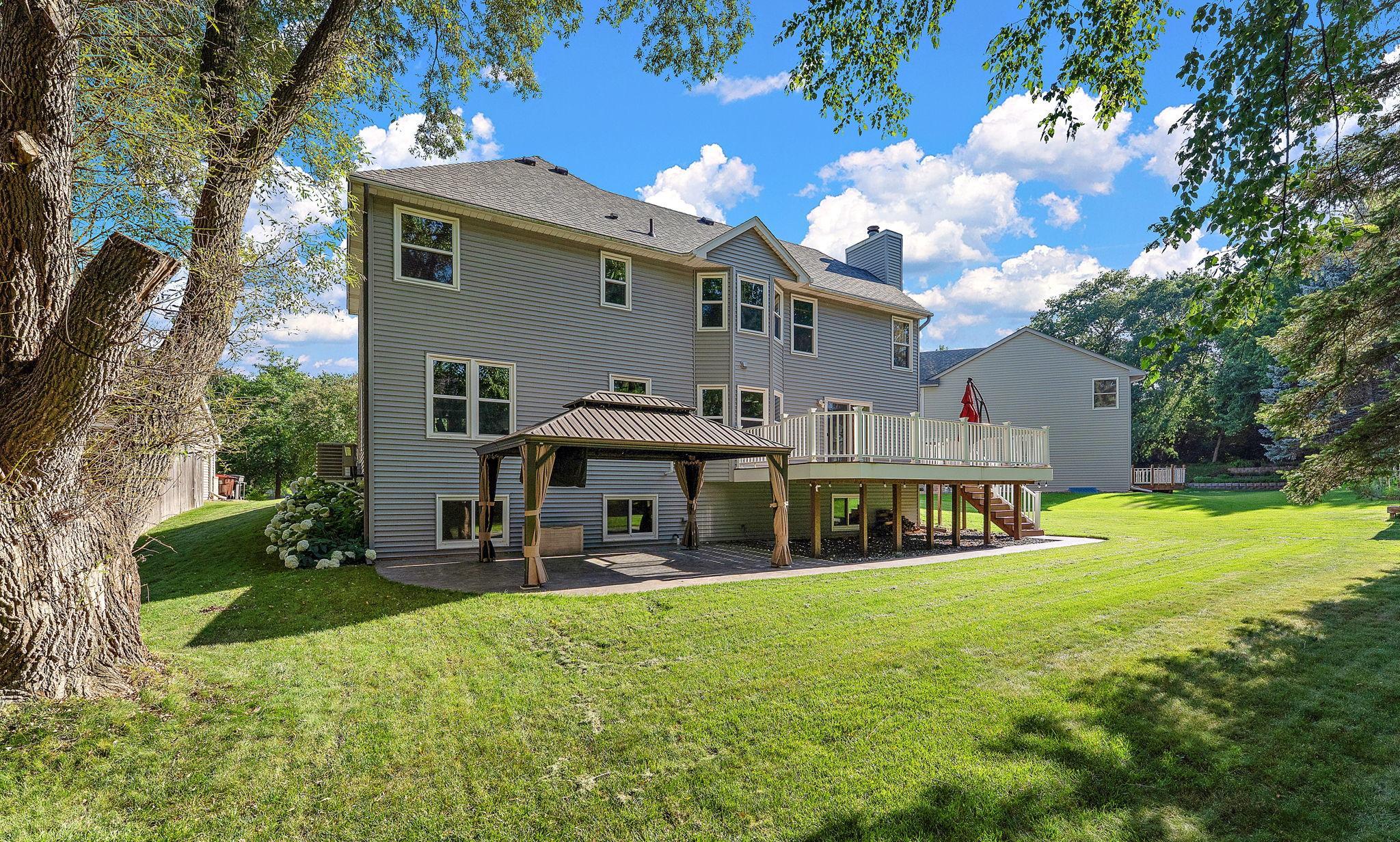 main property photo 37