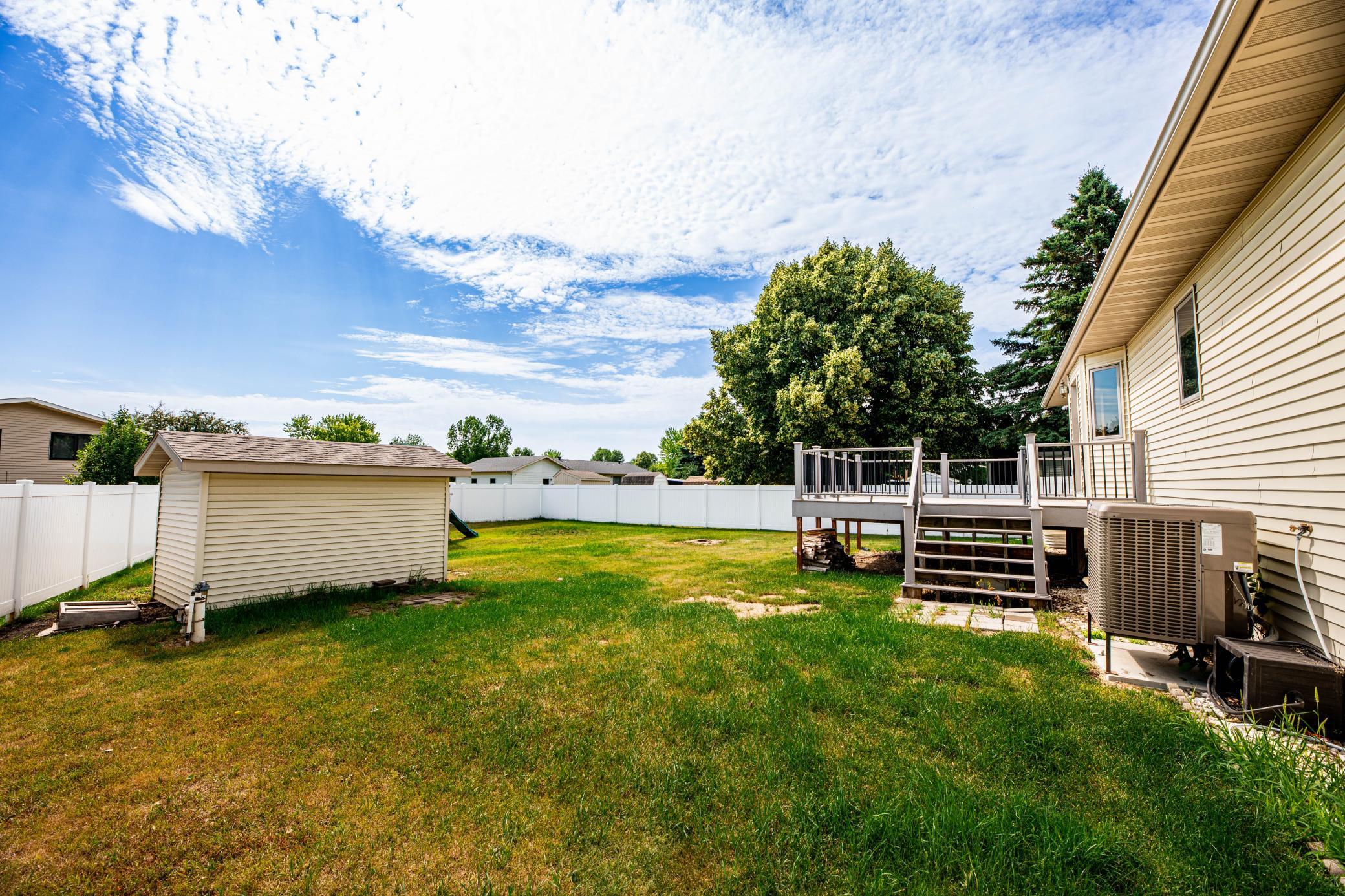 main property photo 41