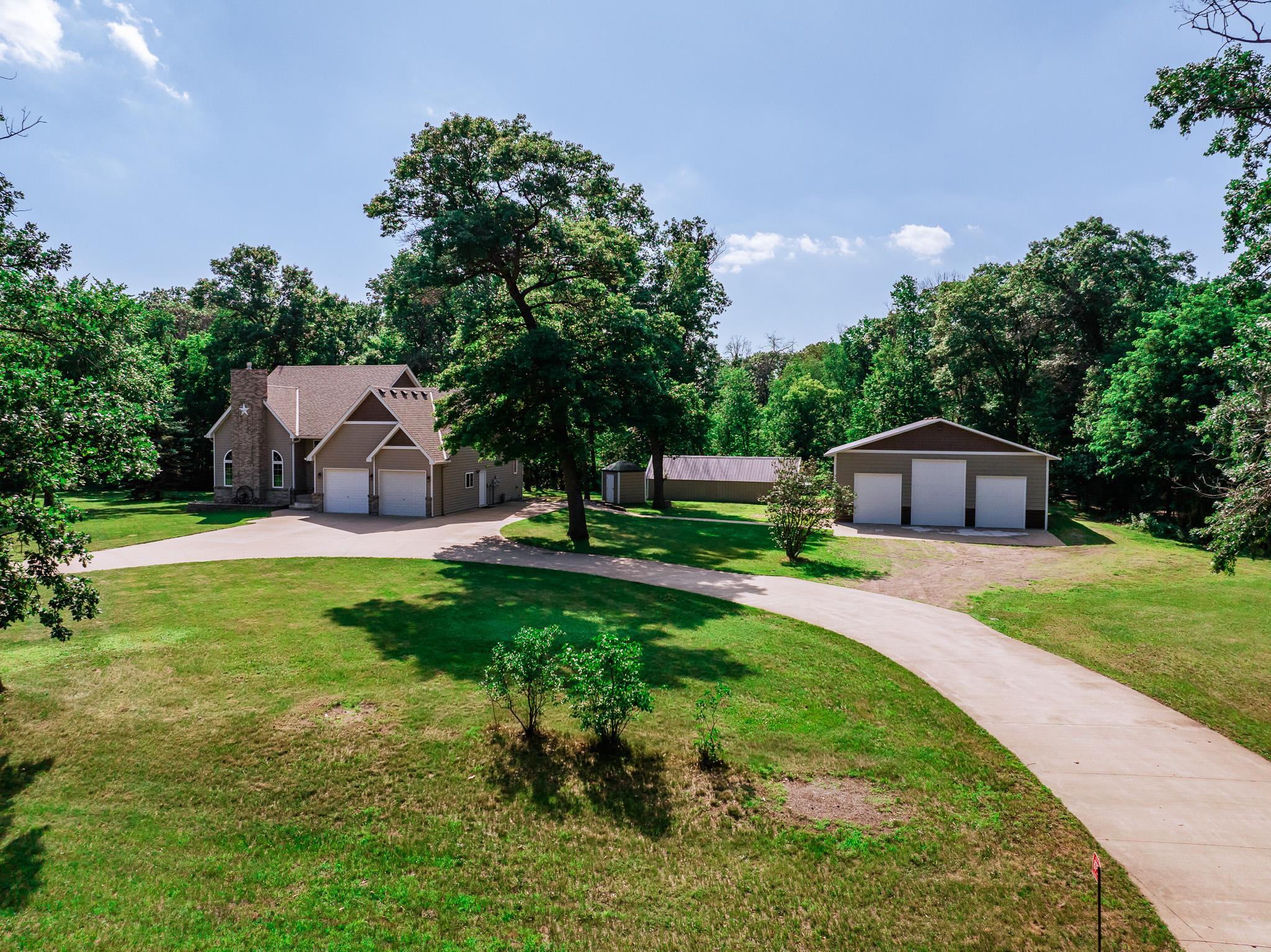 main property photo 5