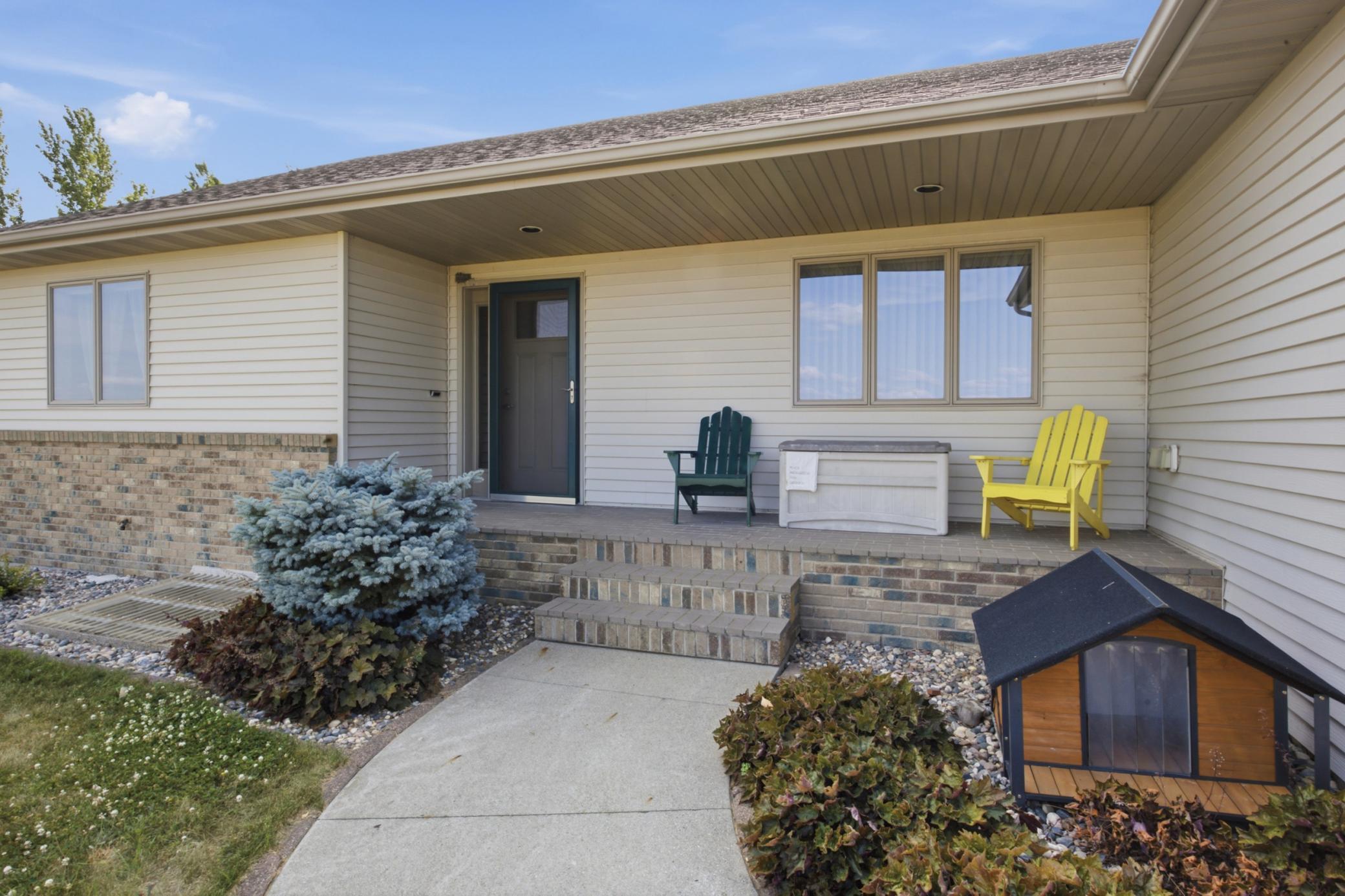 main property photo 5