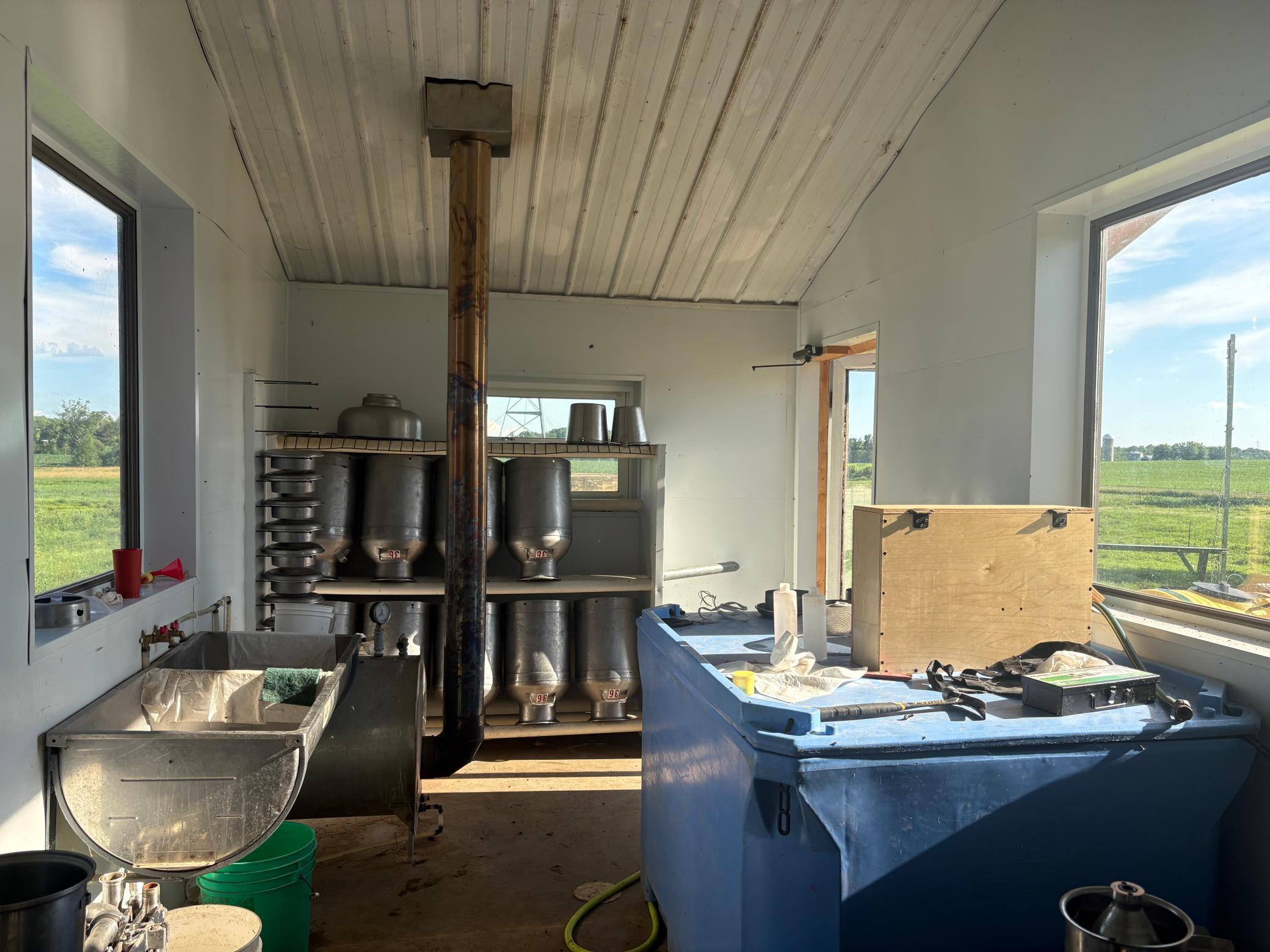 main property photo 13