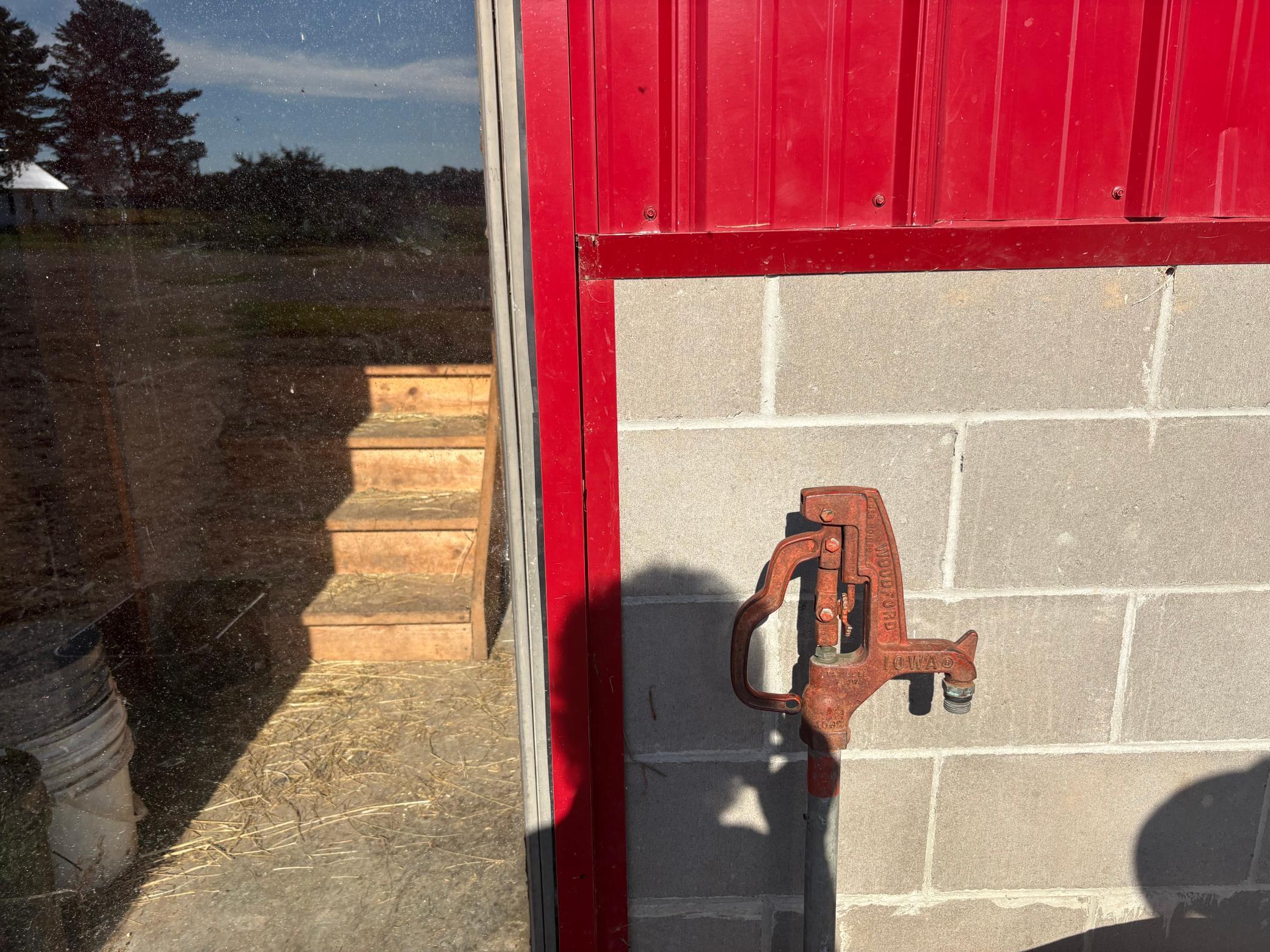 main property photo 34