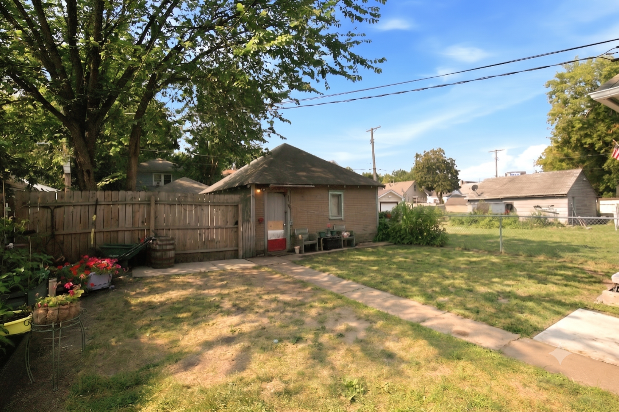 main property photo 73