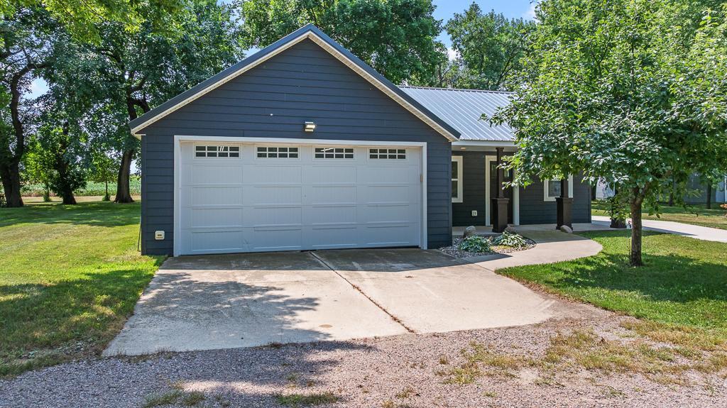 main property photo 68