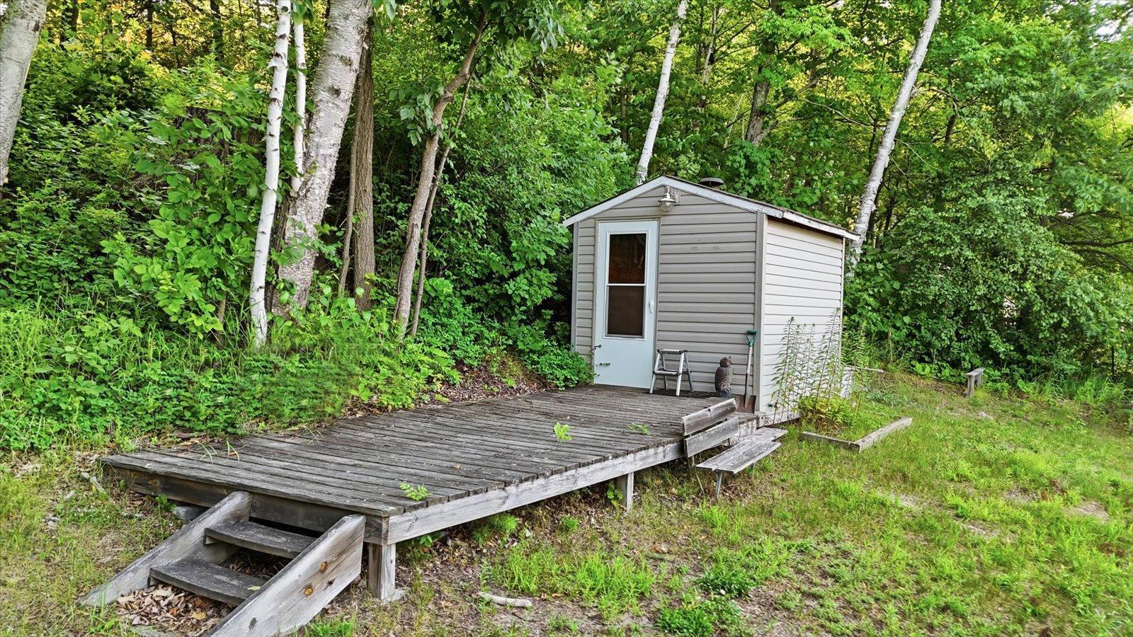 main property photo 17