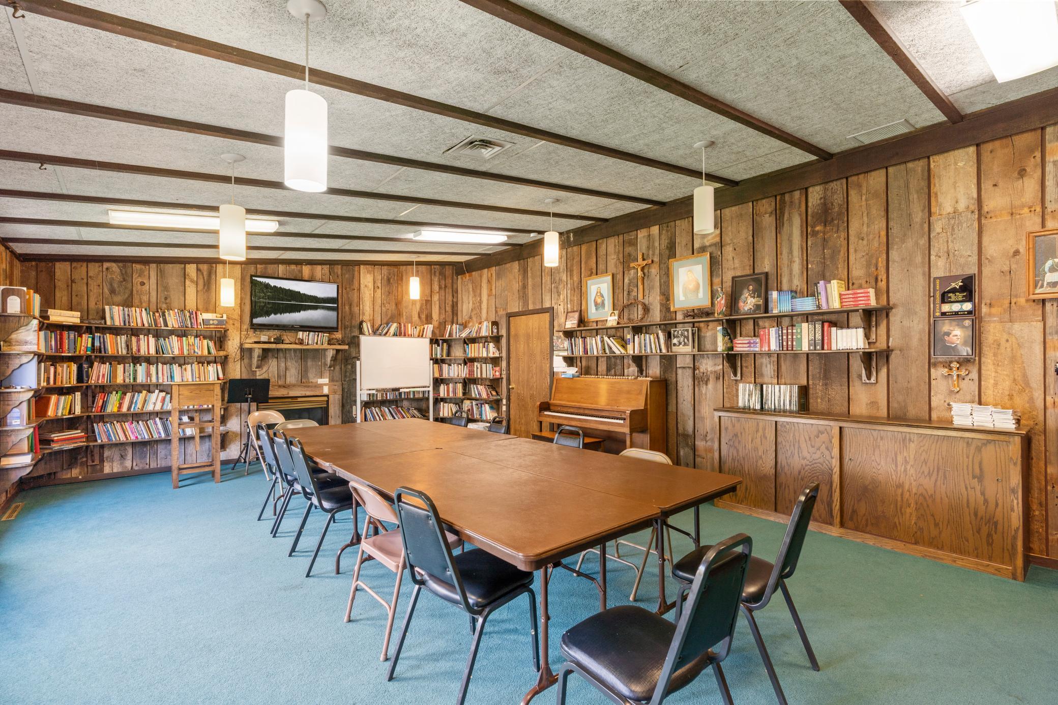 main property photo 14