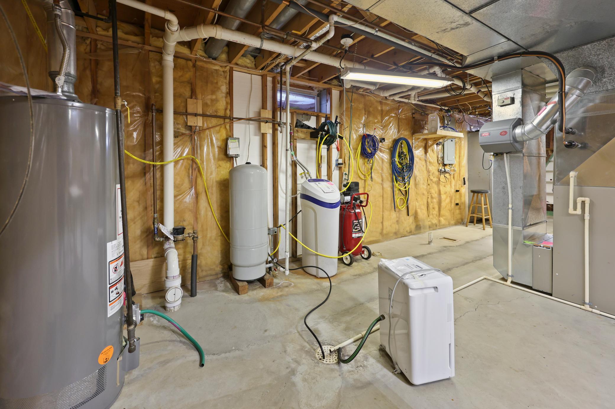 main property photo 59