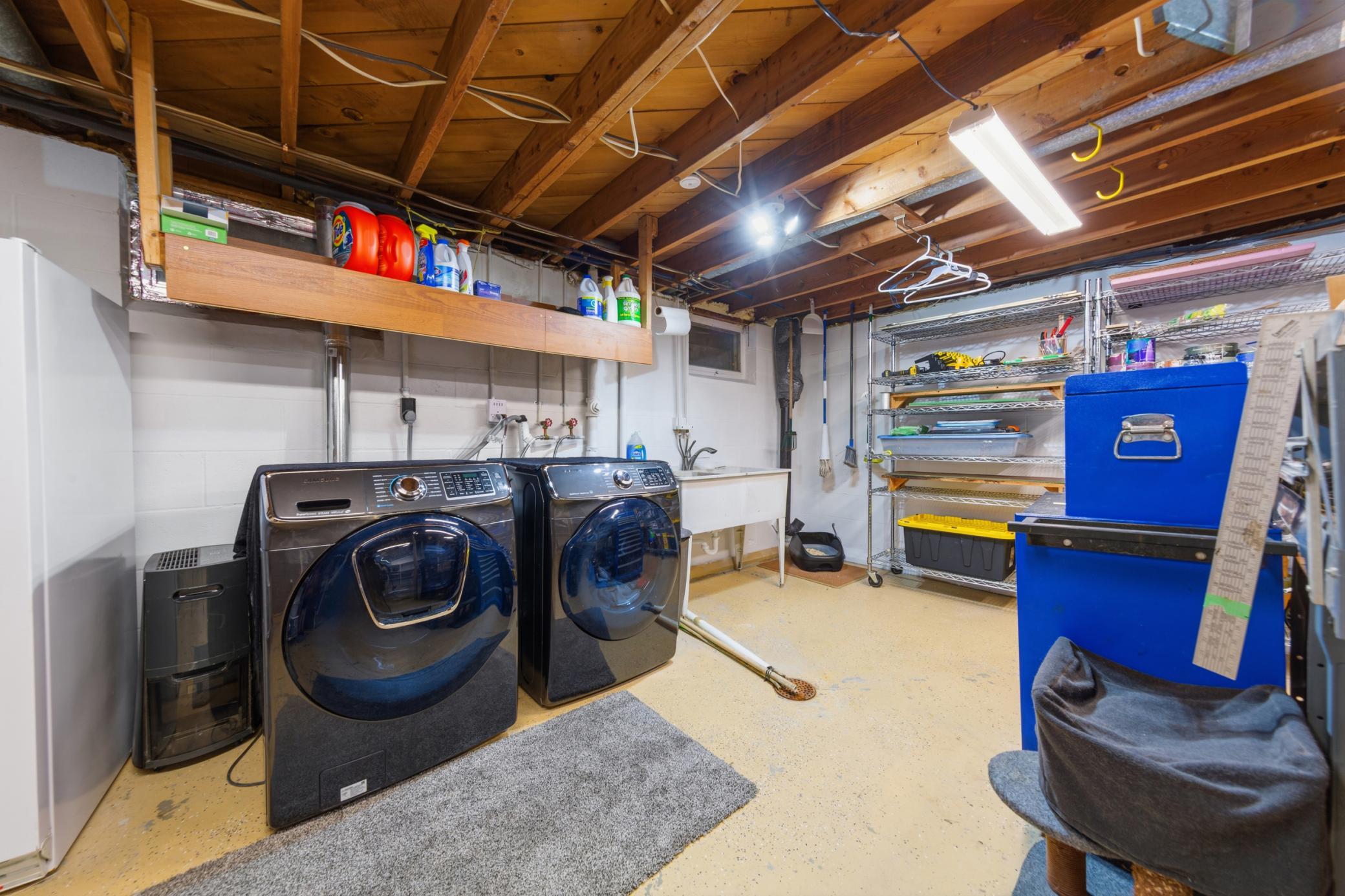main property photo 47