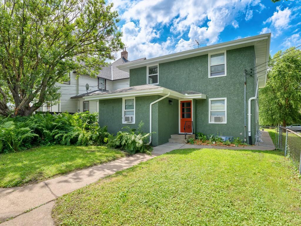 main property photo 10
