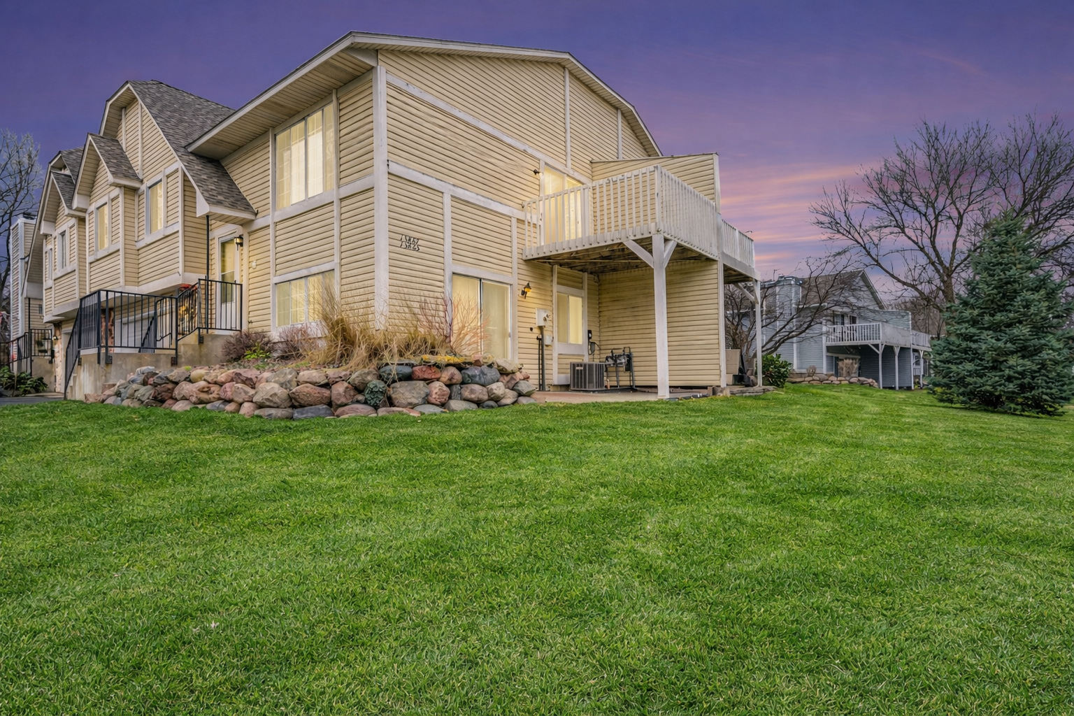 main property photo 13