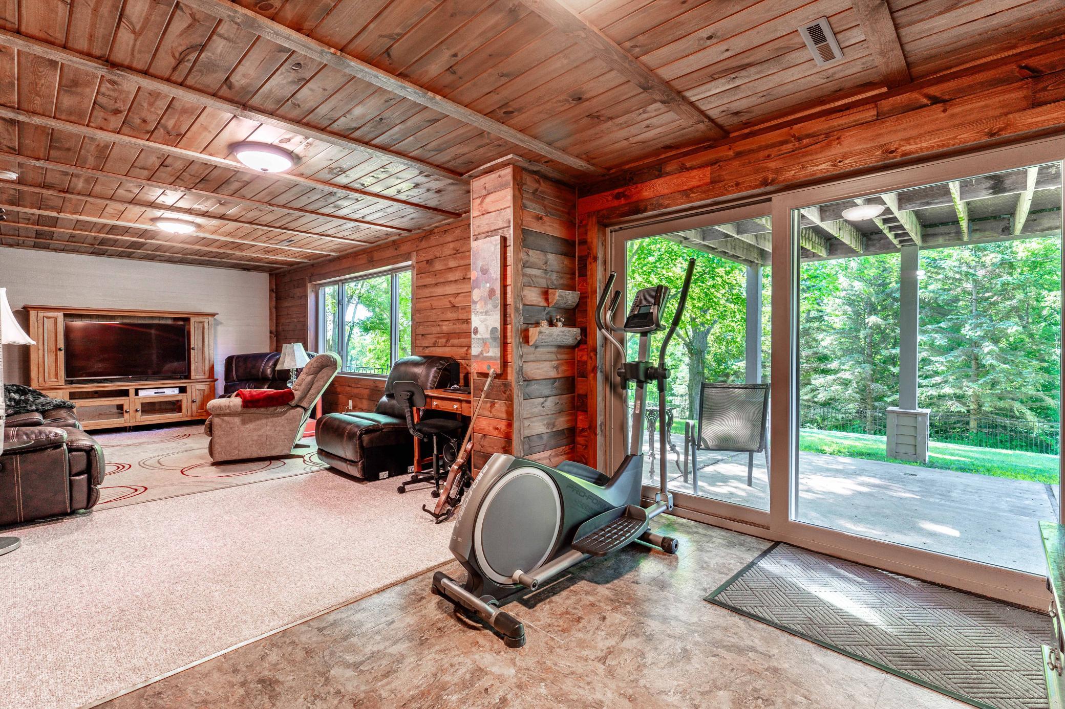 main property photo 58
