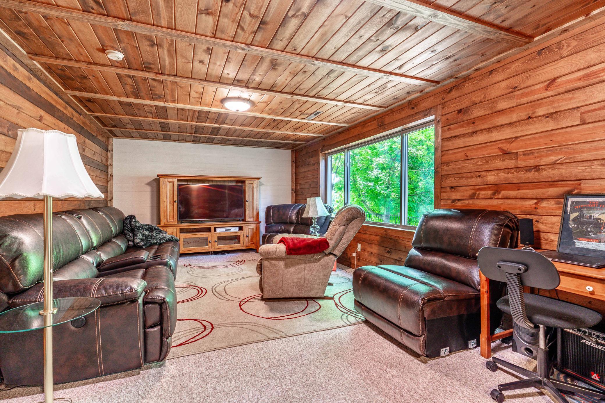 main property photo 60