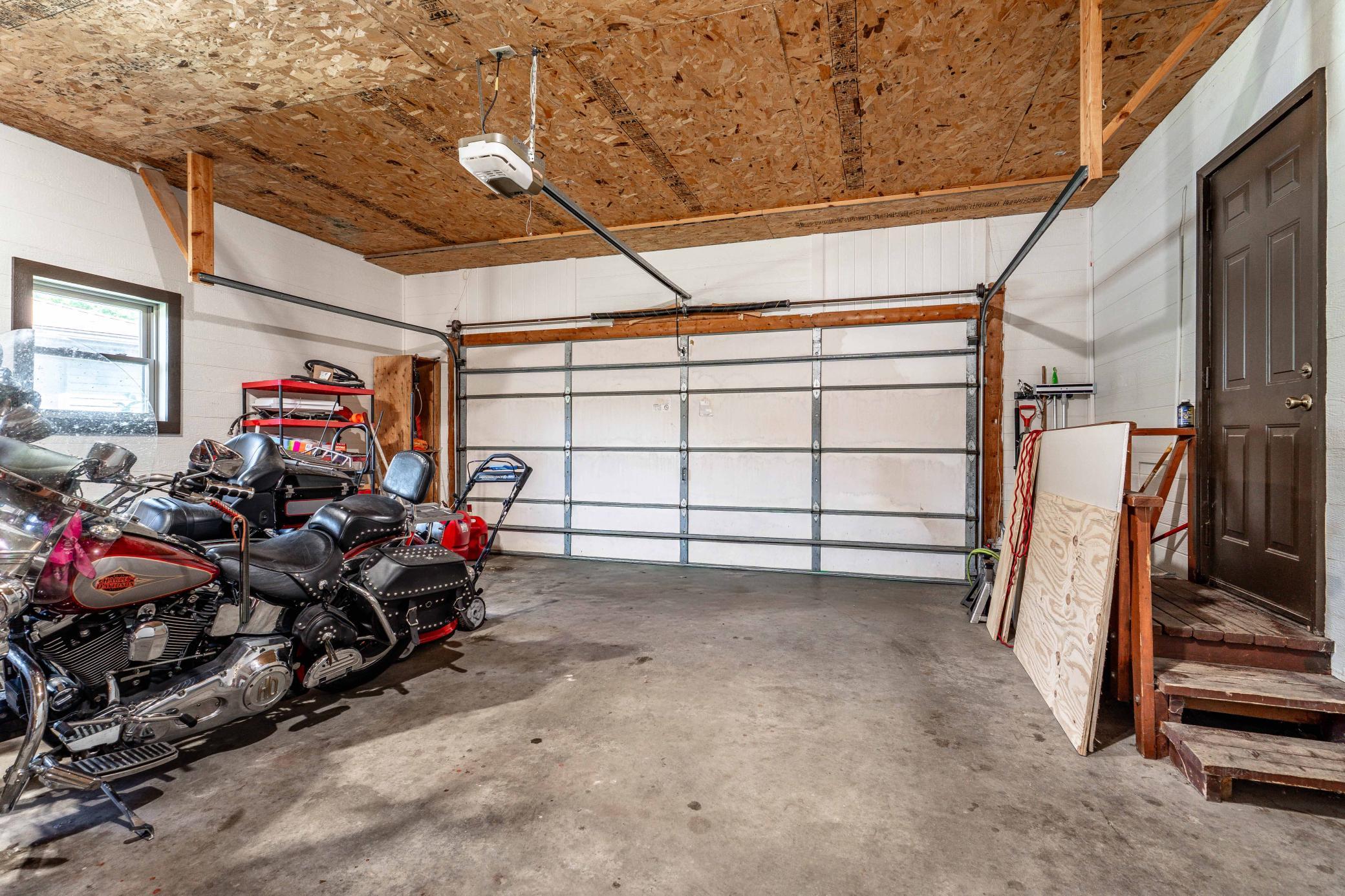 main property photo 73