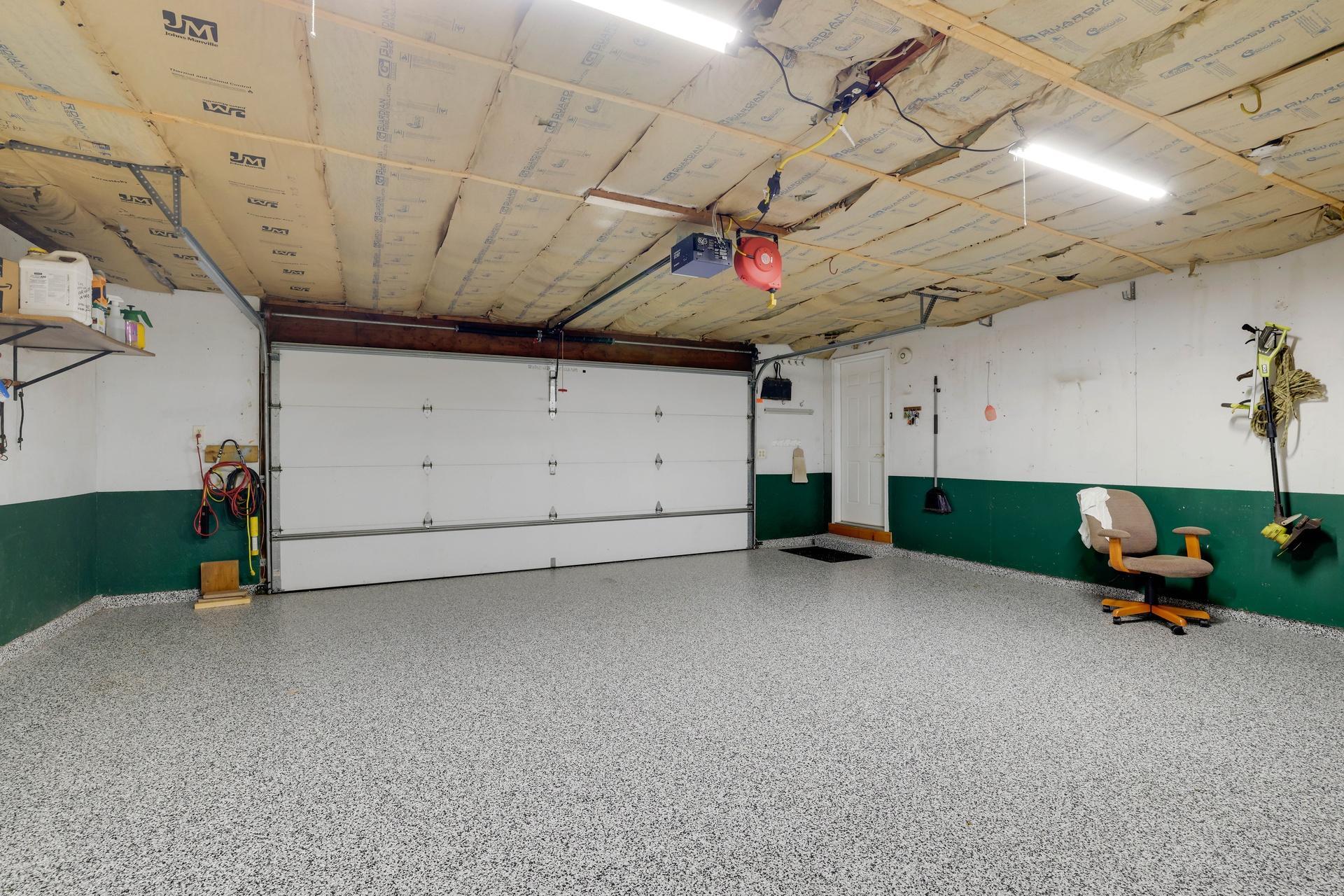 main property photo 45