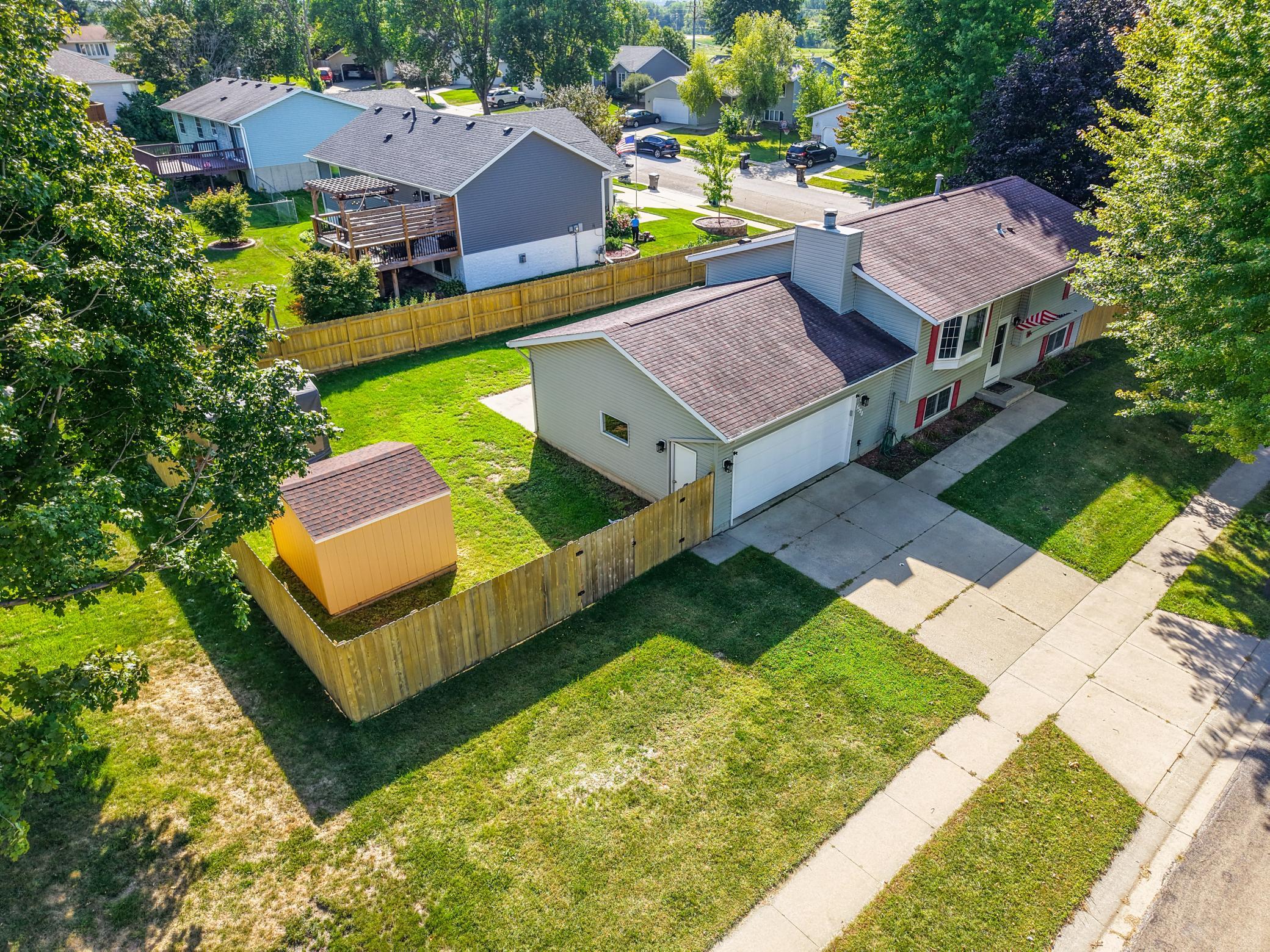 main property photo 47