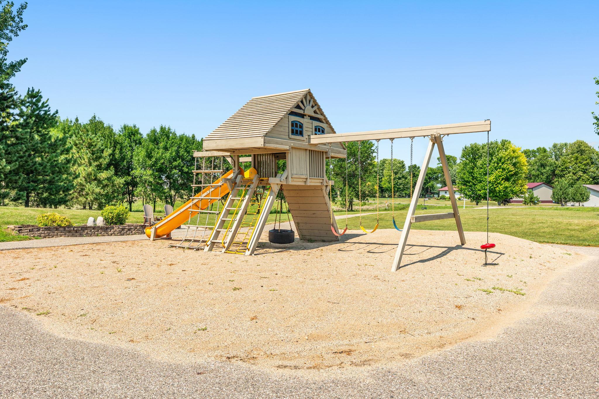 main property photo 91
