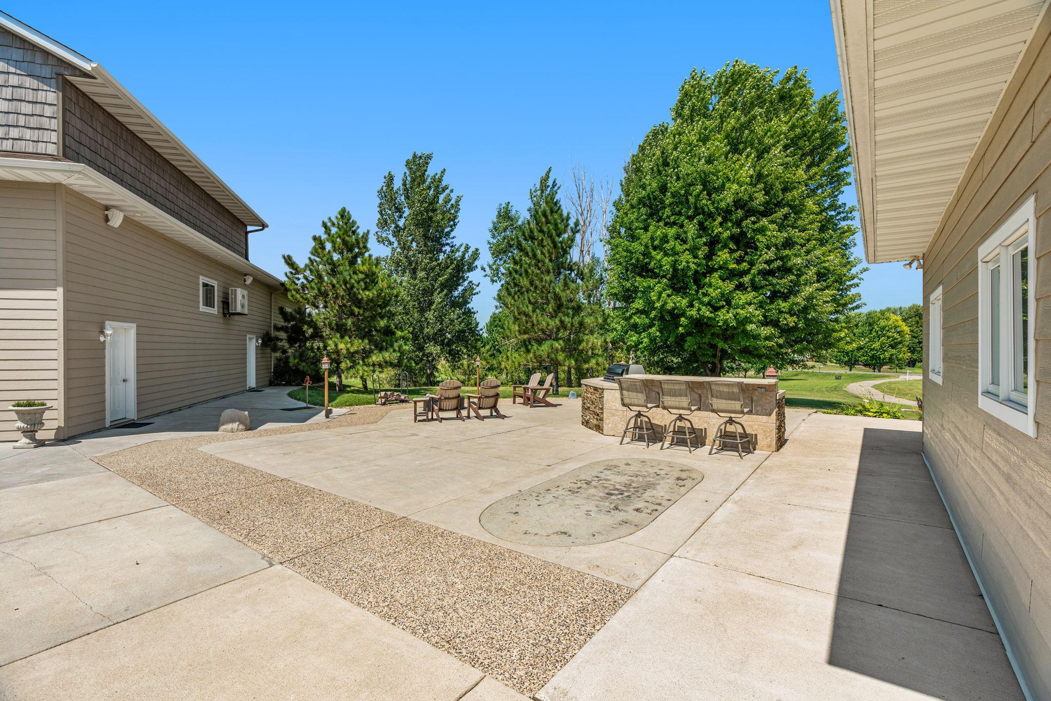main property photo 93