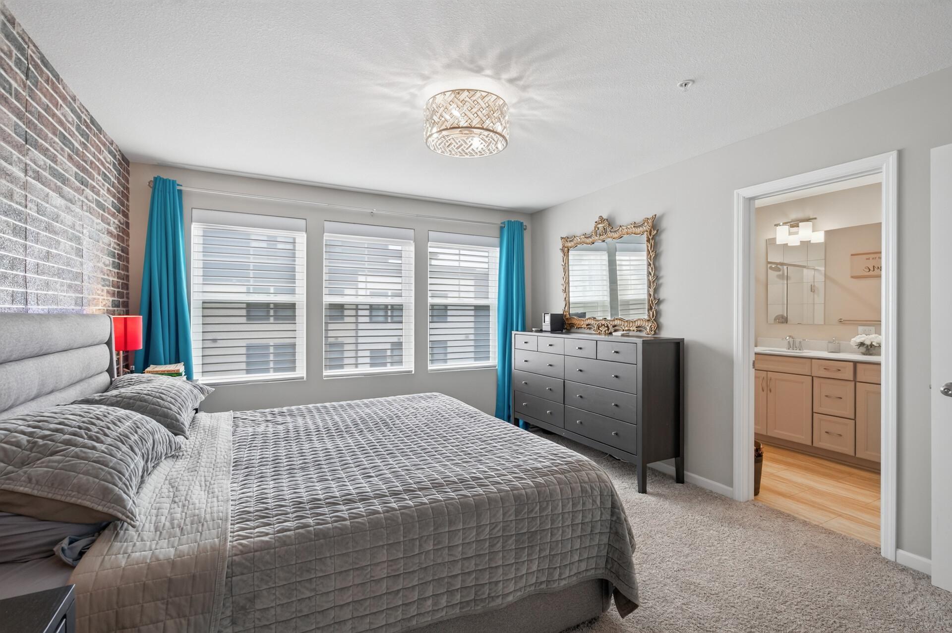 main property photo 74