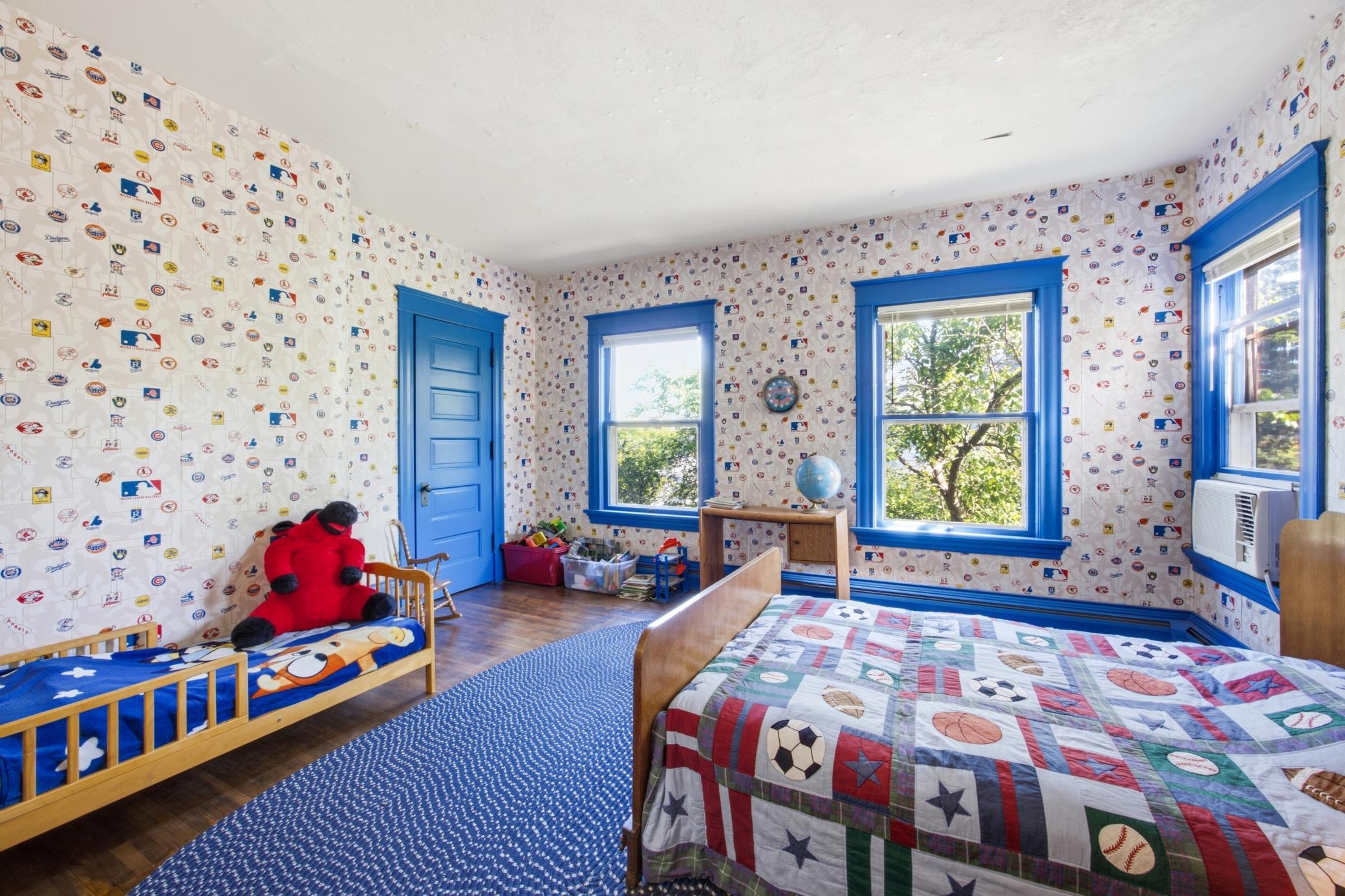main property photo 17