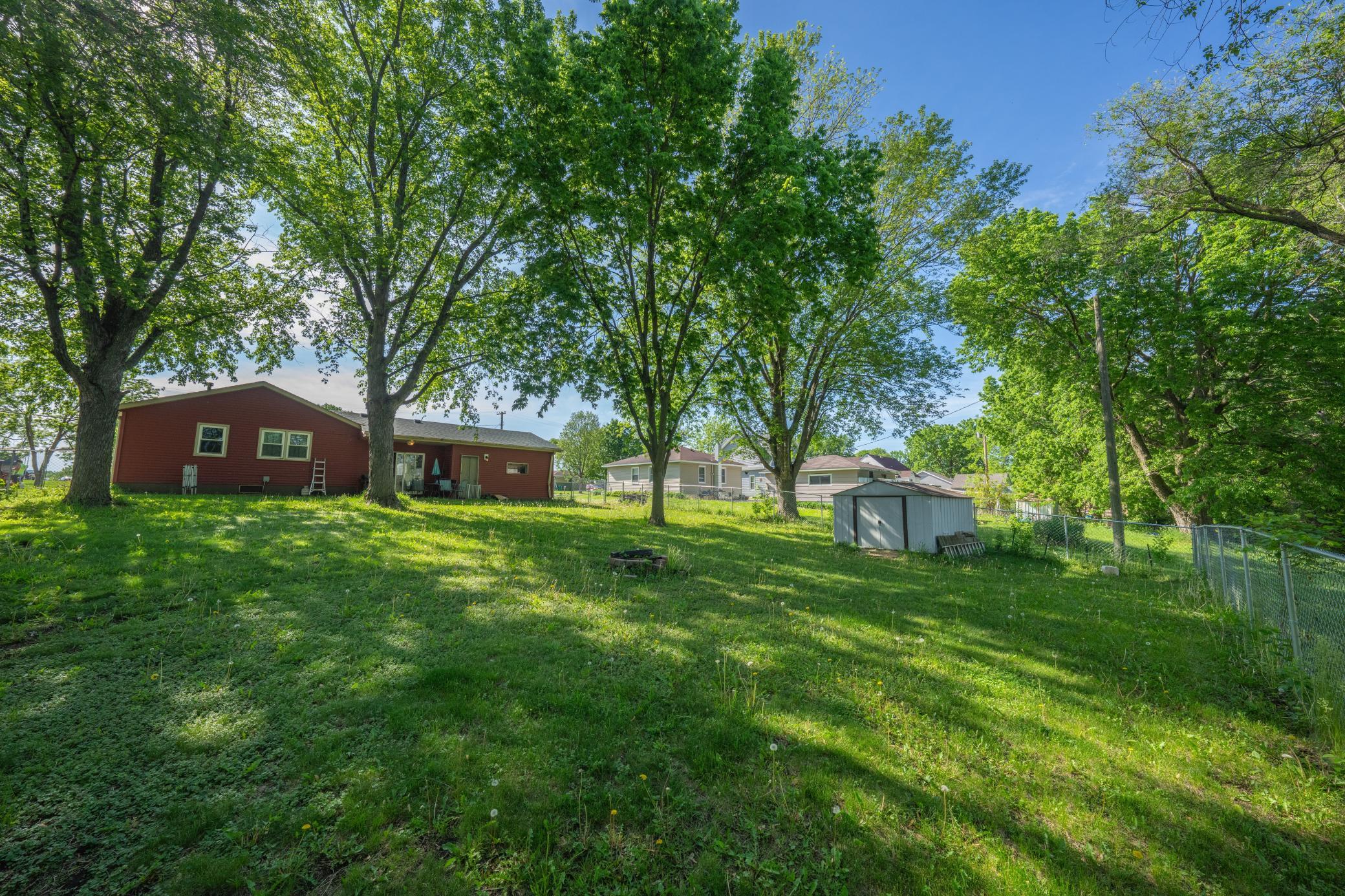 main property photo 13