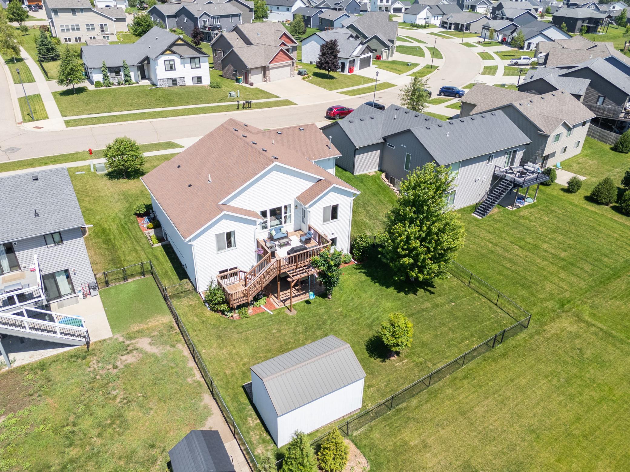 main property photo 43