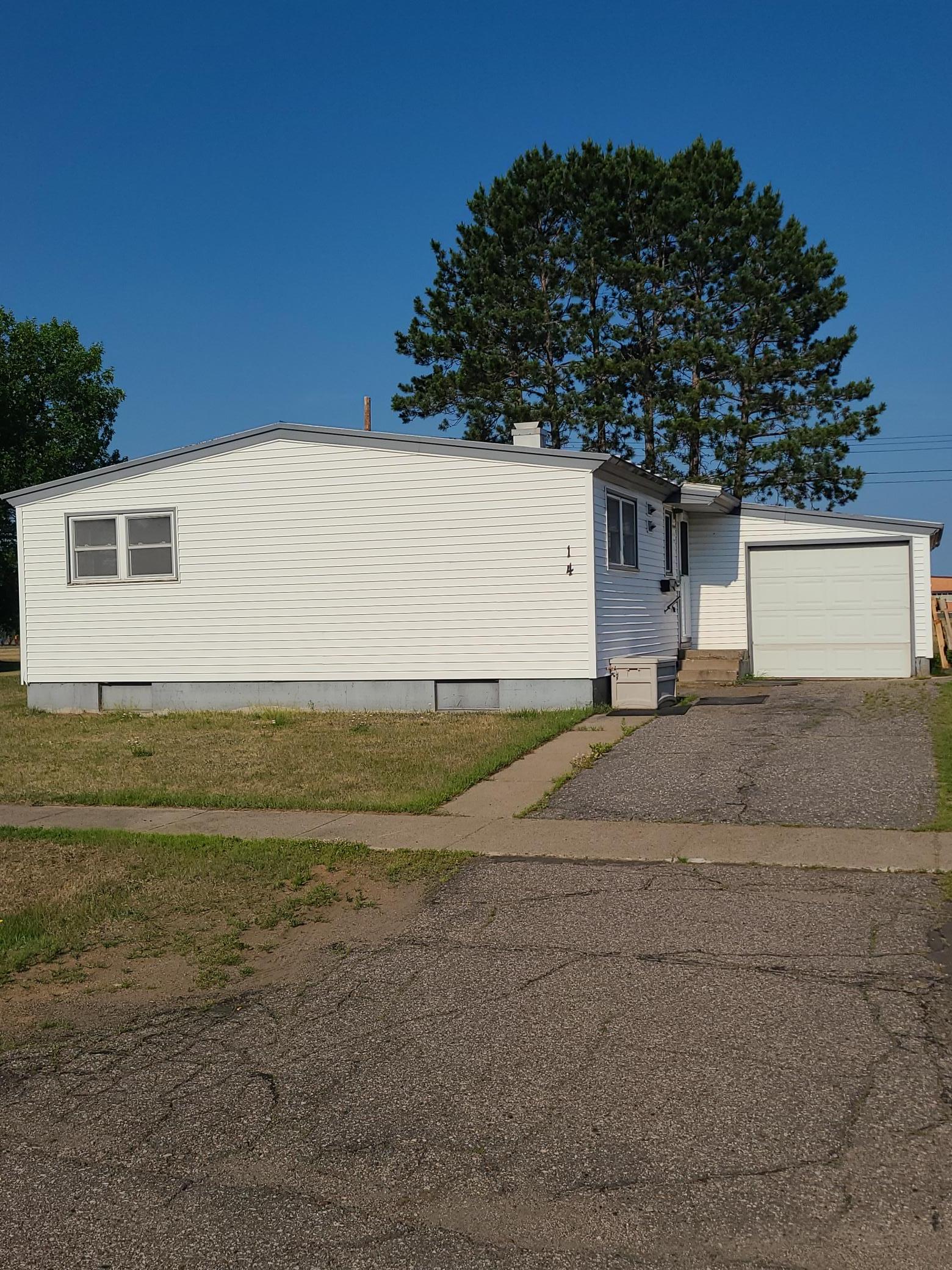 main property photo 12