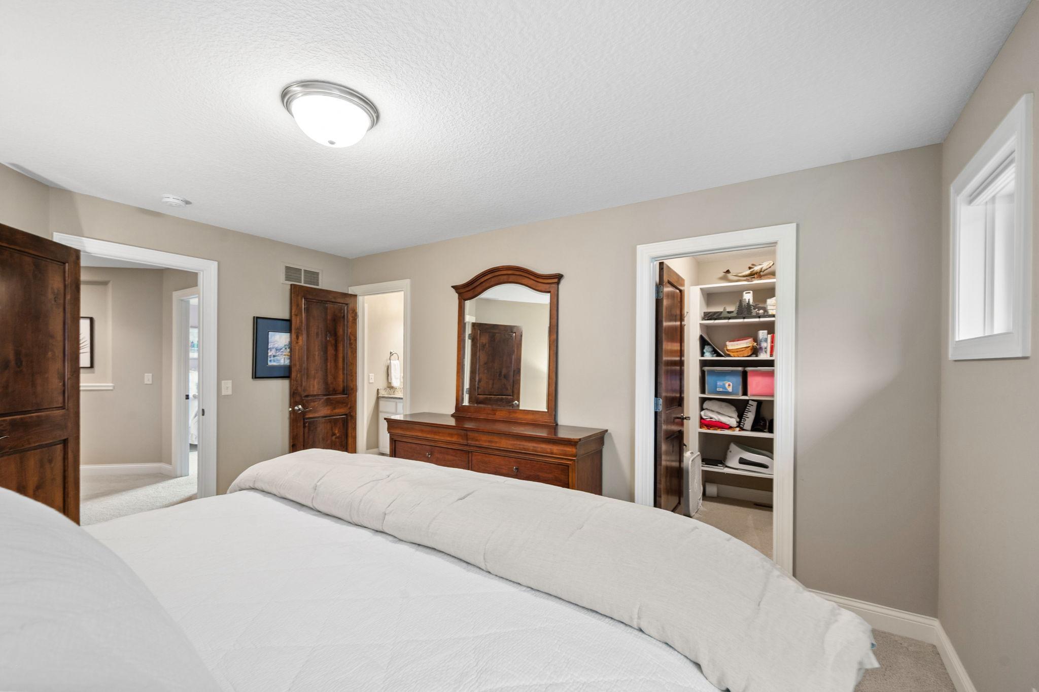 main property photo 67
