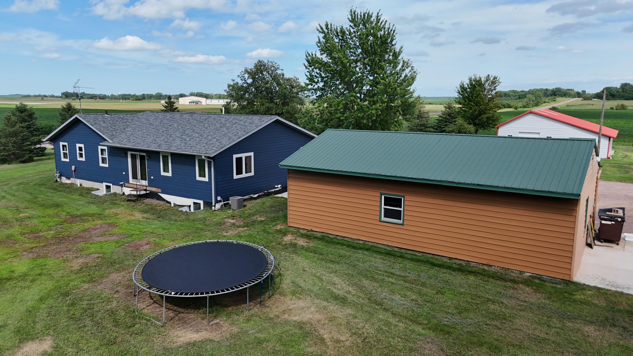 main property photo 36