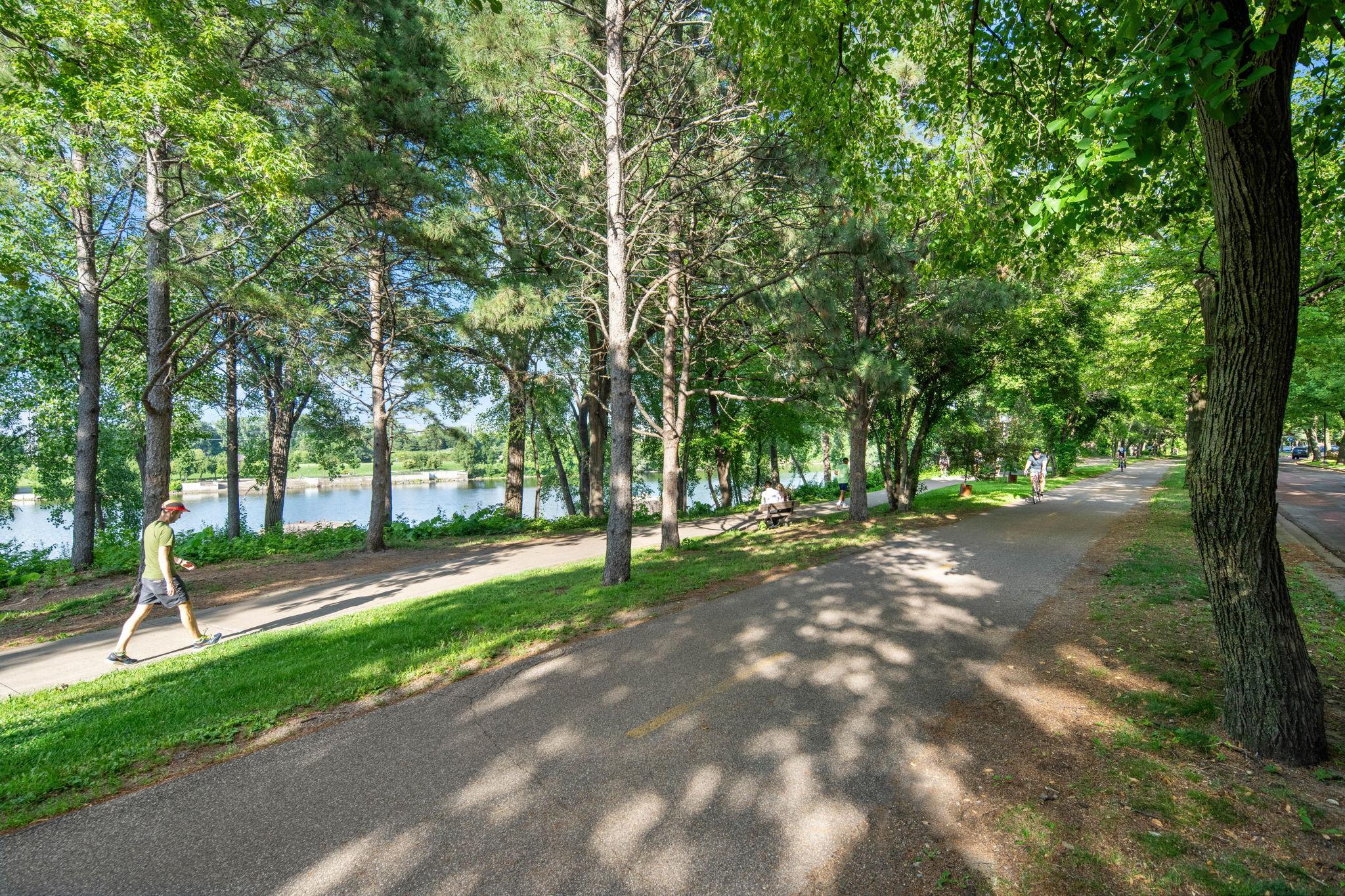 main property photo 50