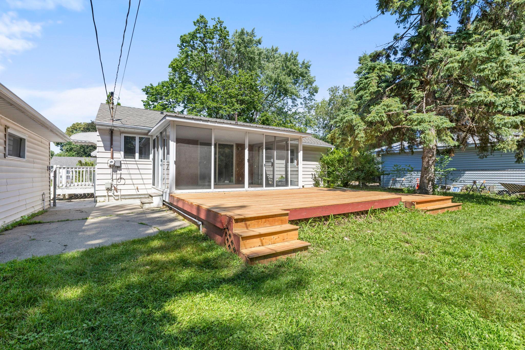 main property photo 48