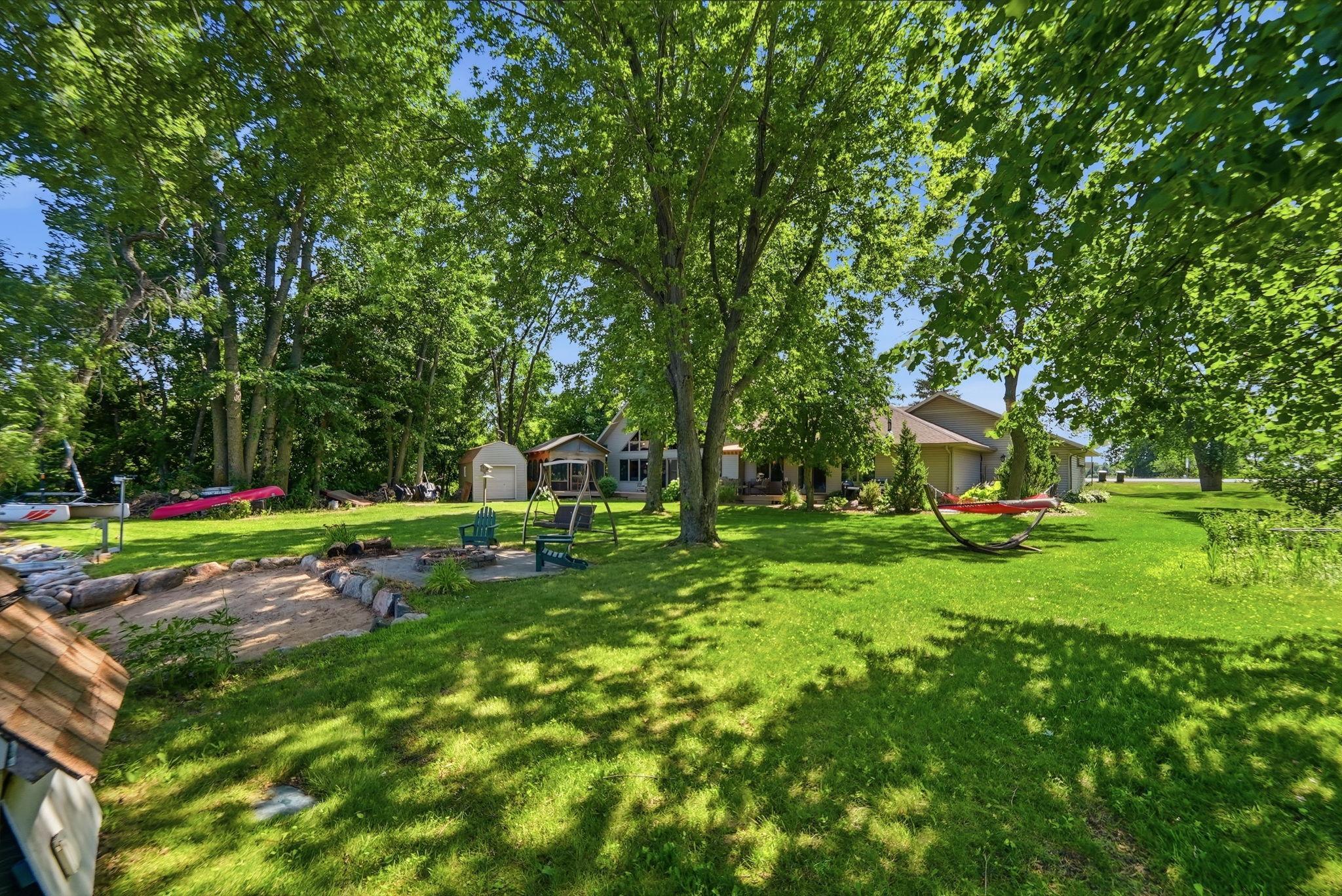 main property photo 40