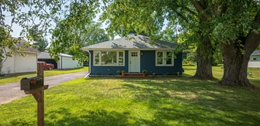image of property with 2 Bed | 1 Bath | 2,122 Sqft