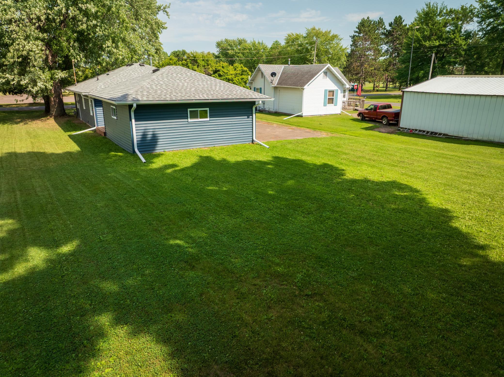 main property photo 44