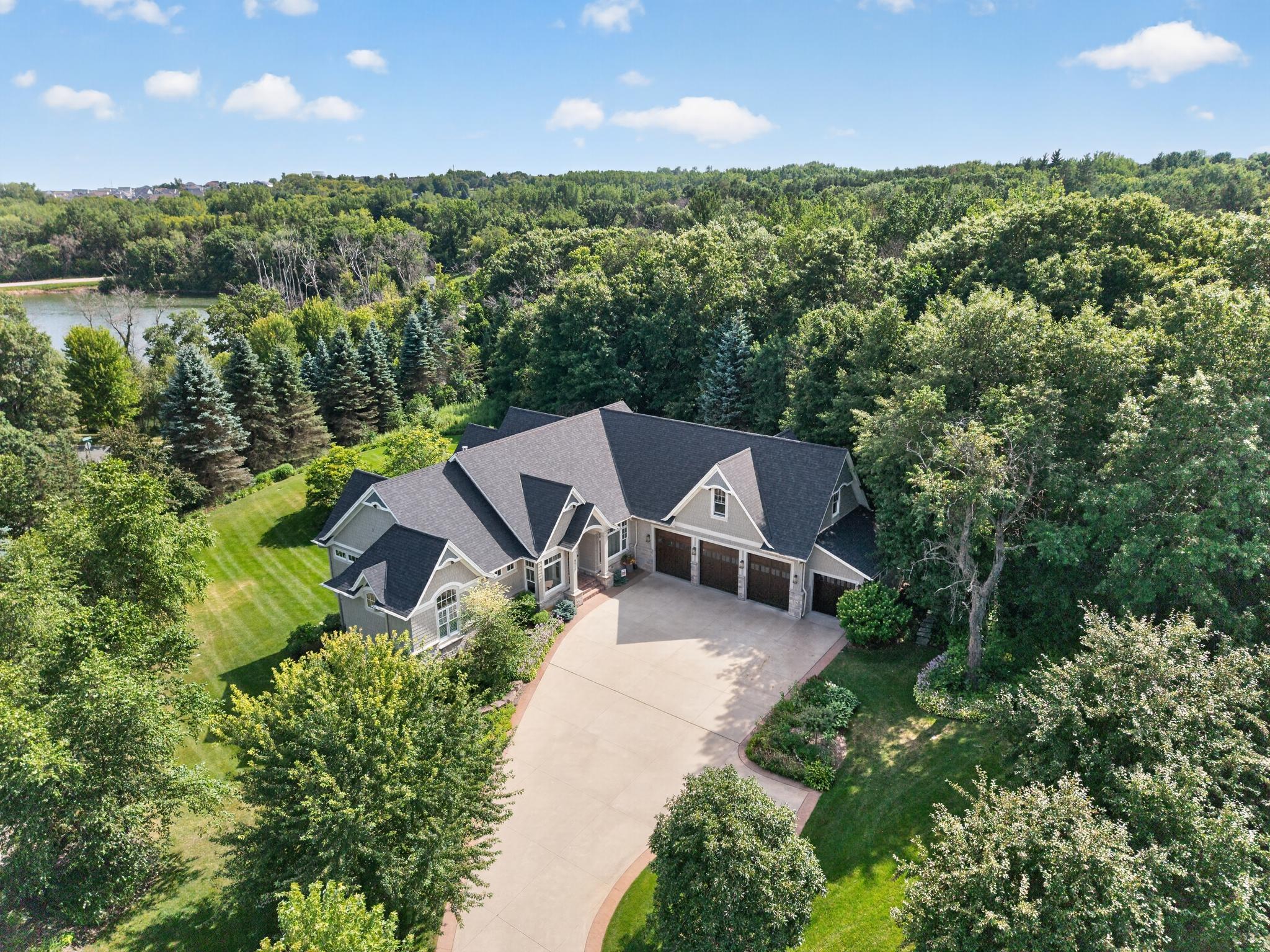 main property photo 18