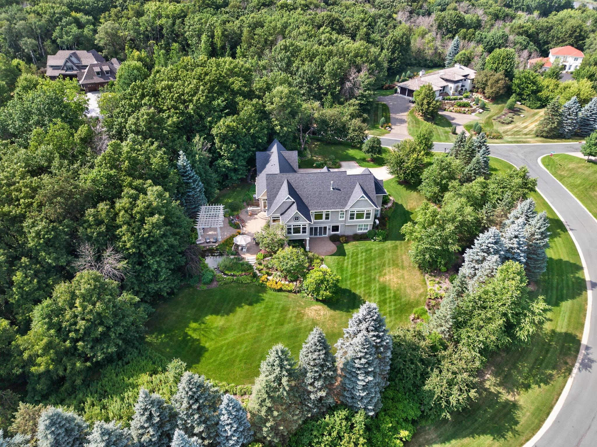 main property photo 19