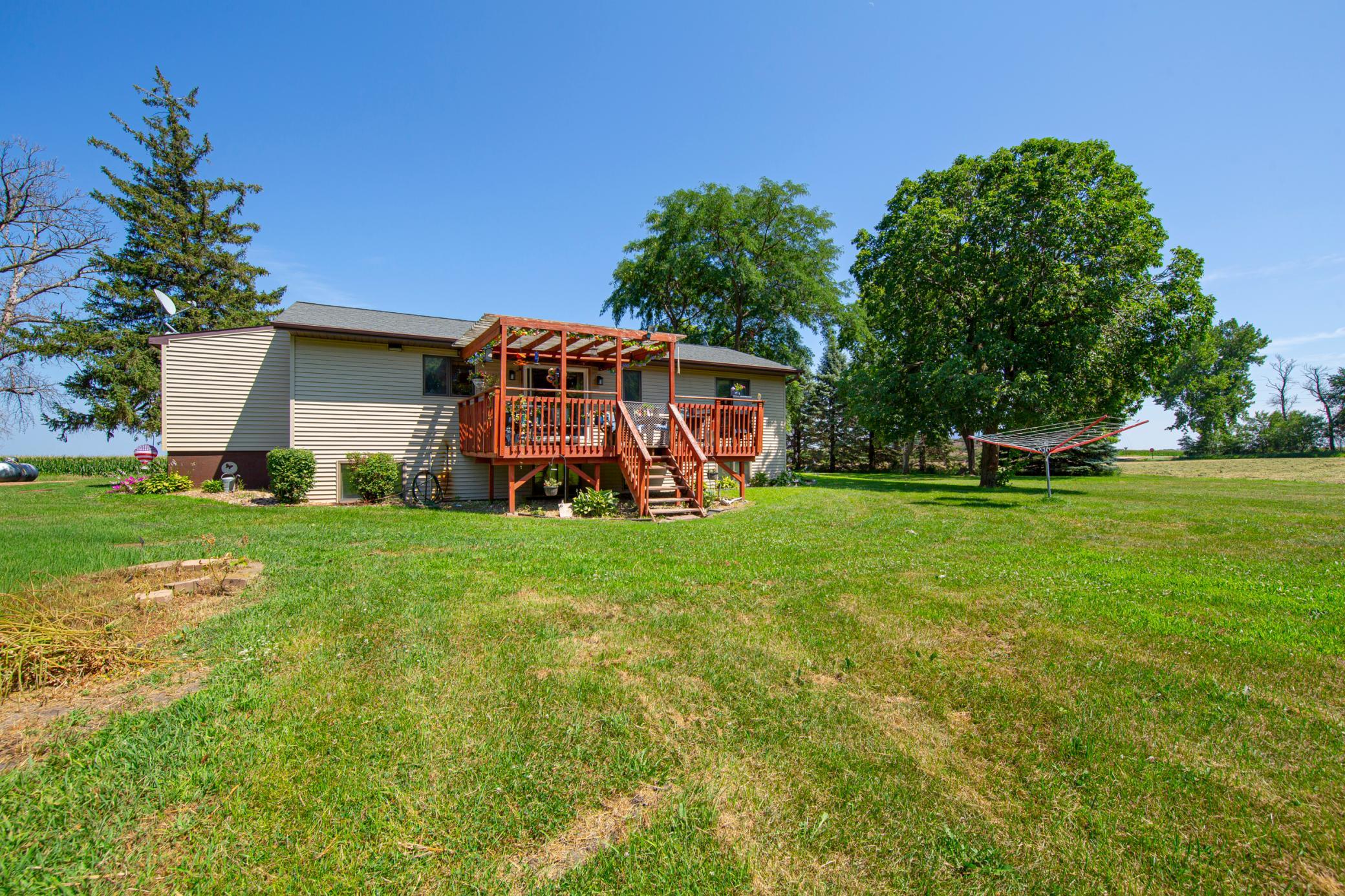 main property photo 4
