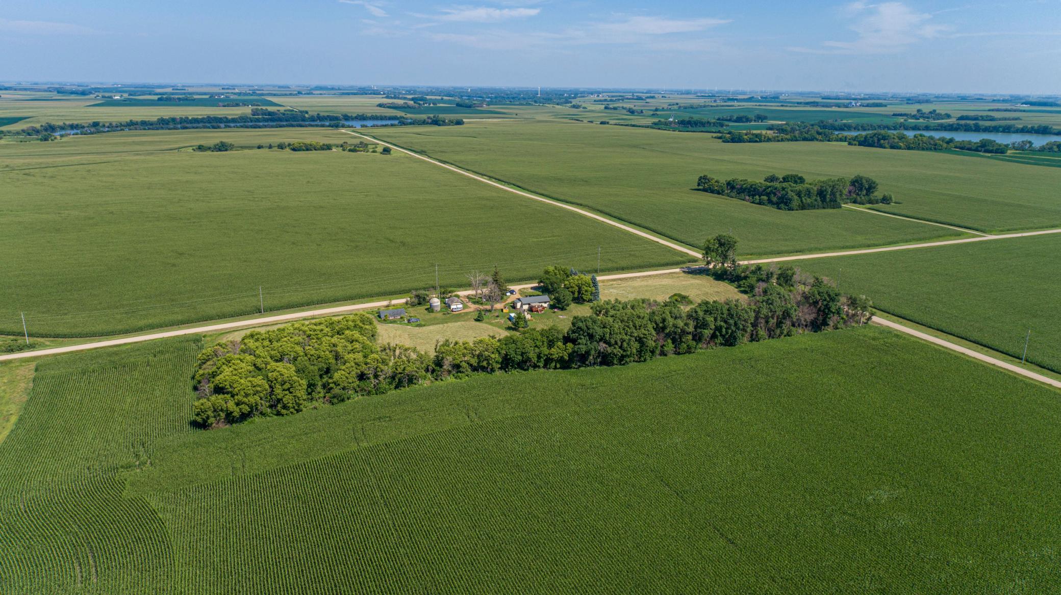 main property photo 46