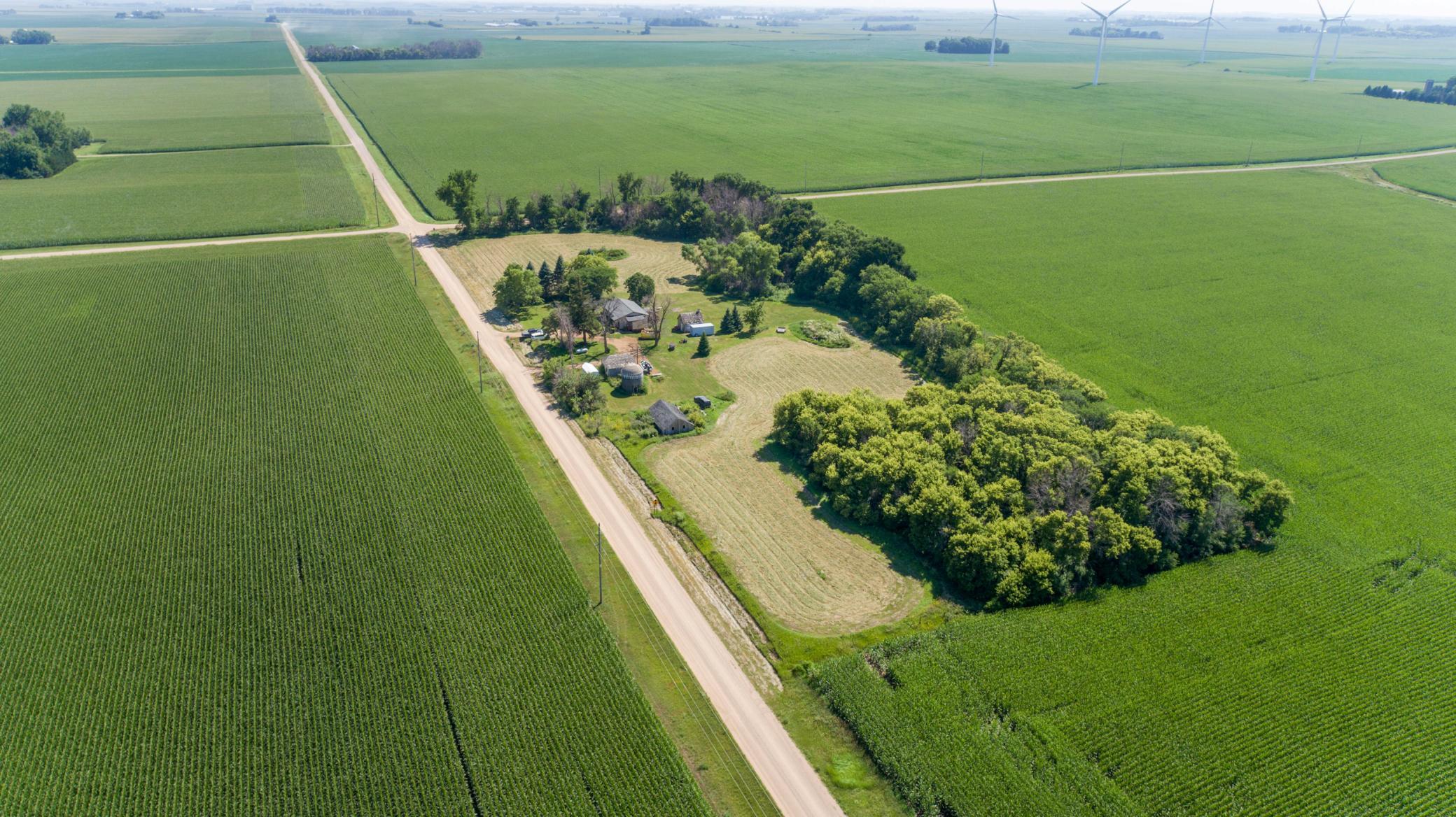 main property photo 49