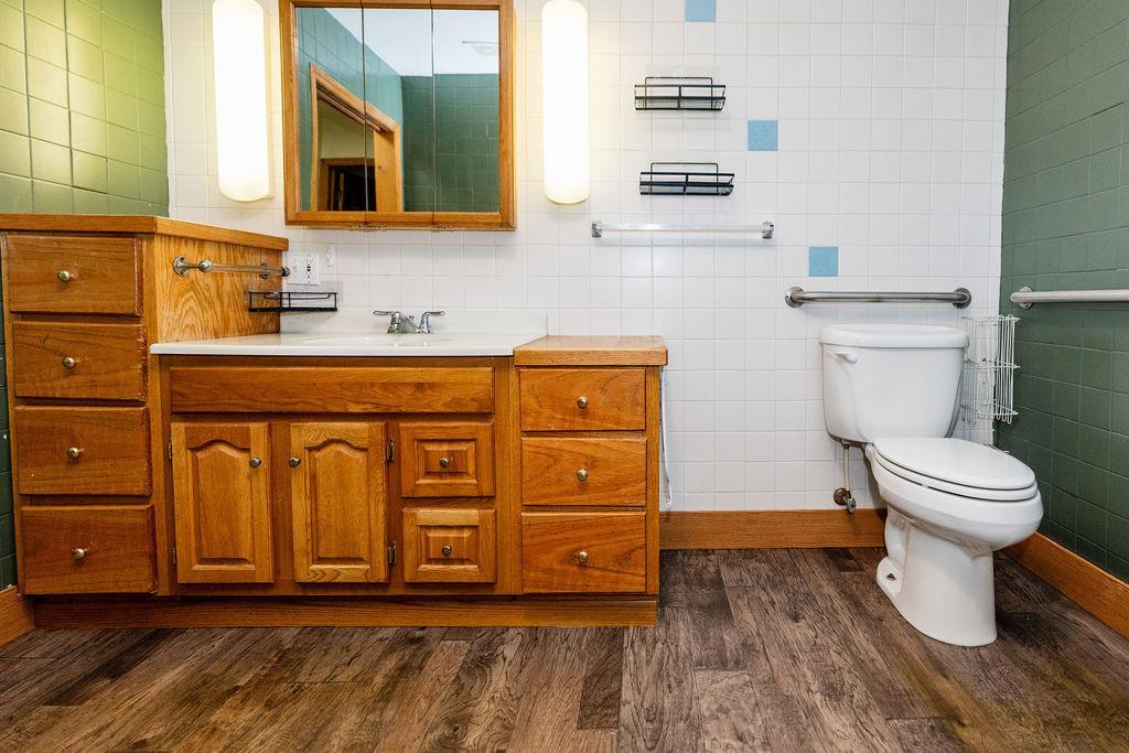 main property photo 22