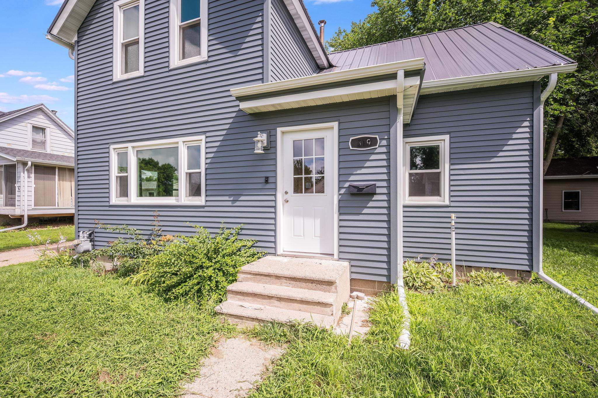 main property photo 23