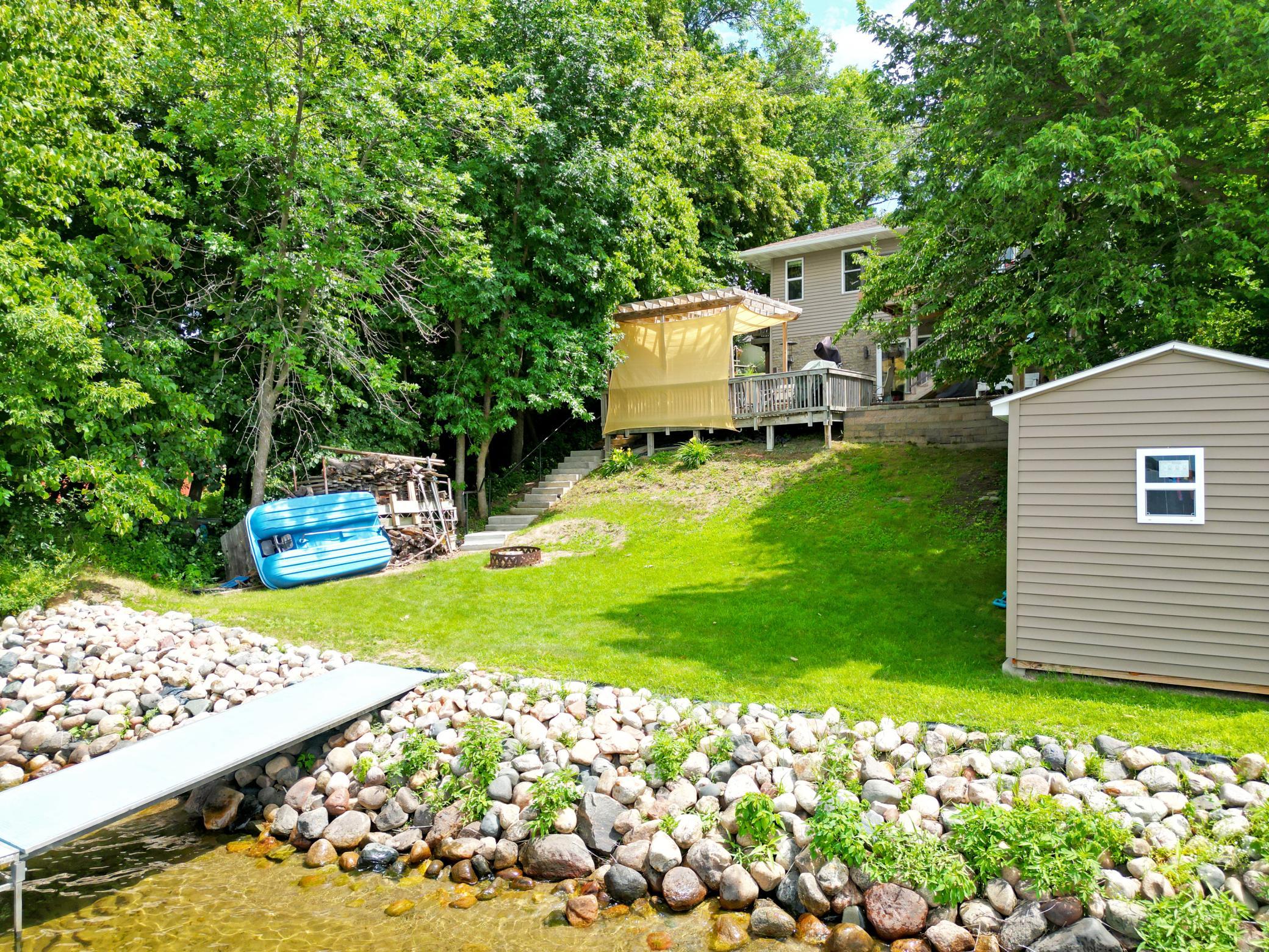 main property photo 35