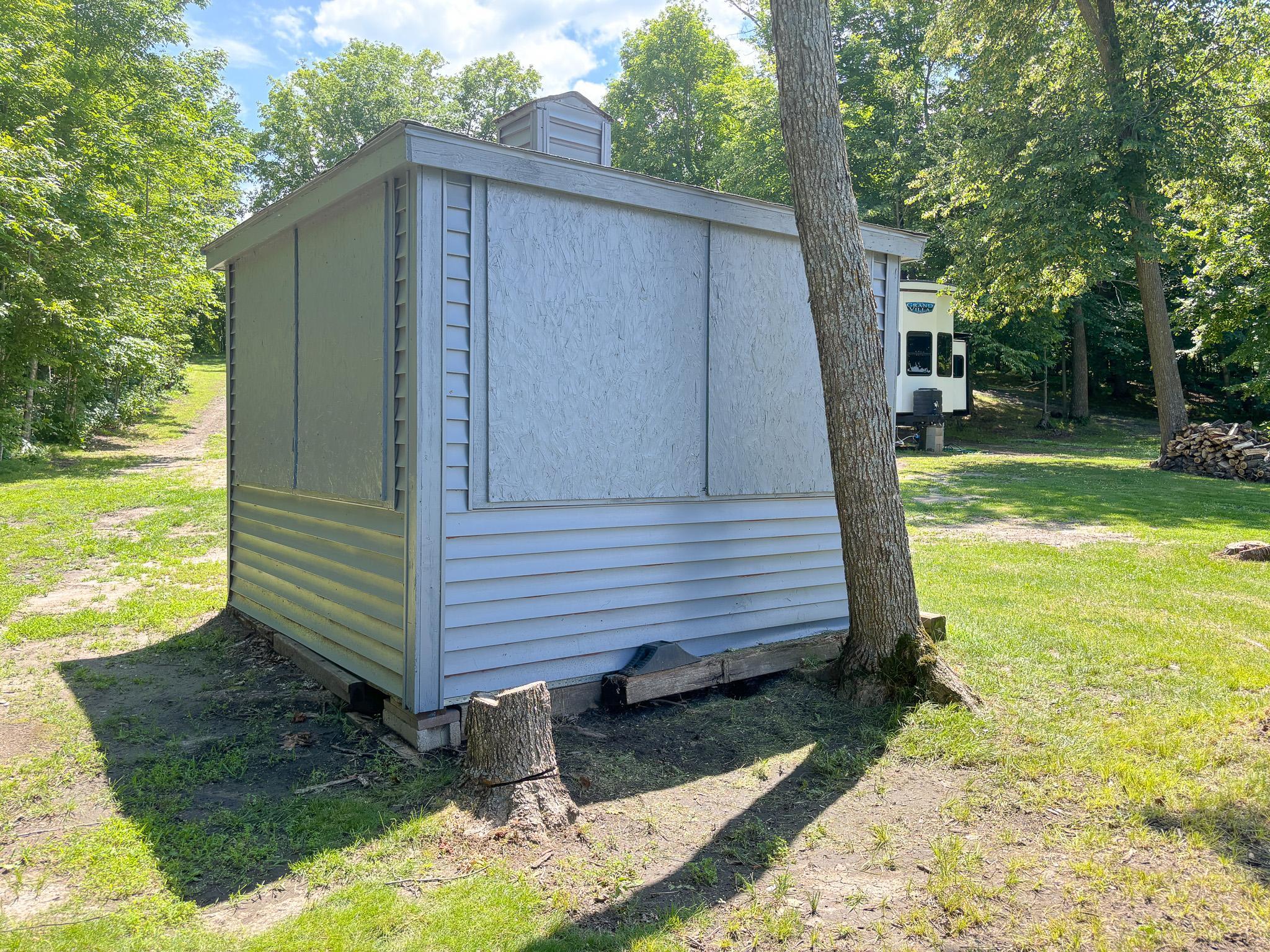 main property photo 35